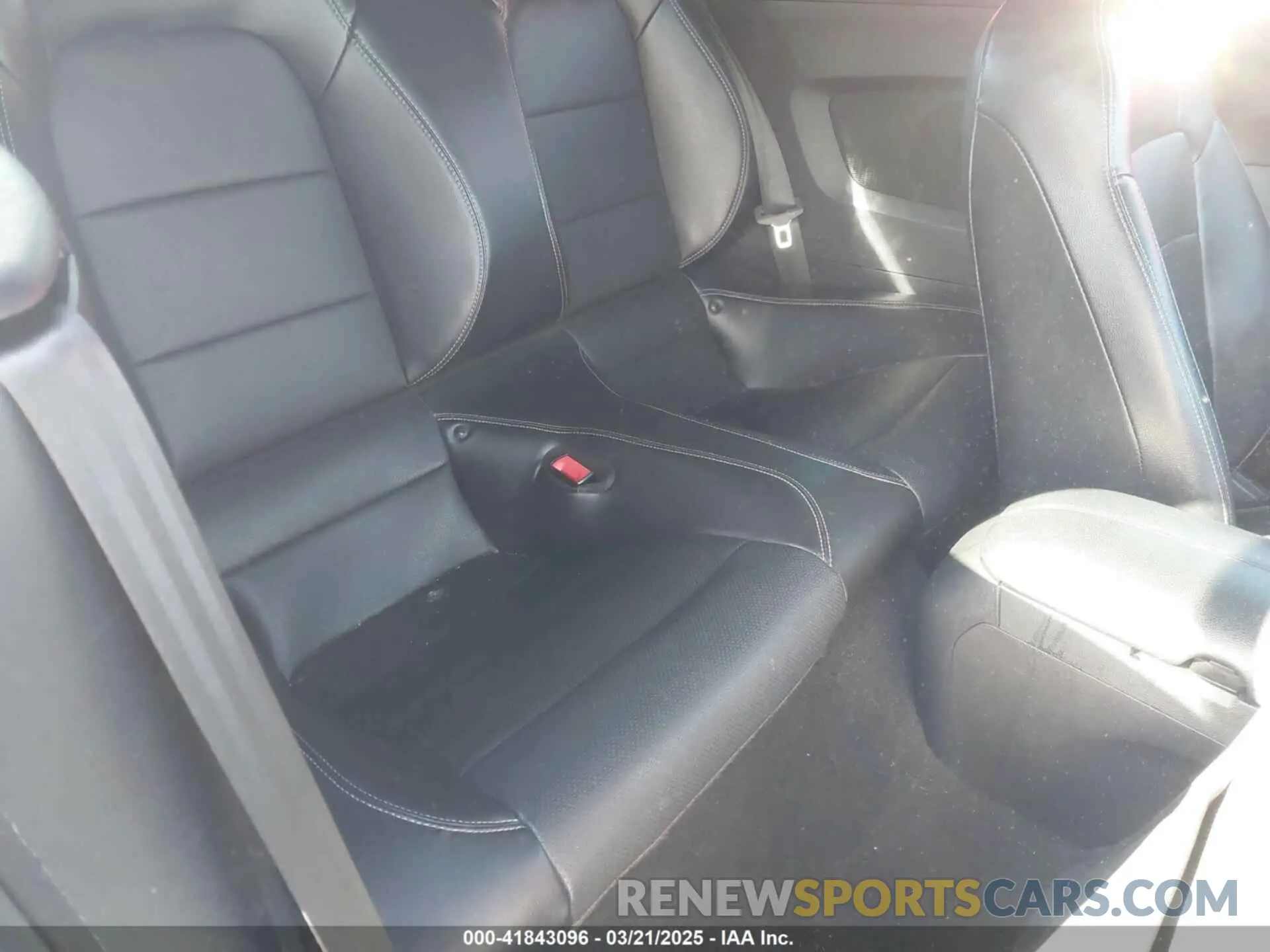 8 Photograph of a damaged car 1FATP8UH8K5151266 FORD MUSTANG 2019