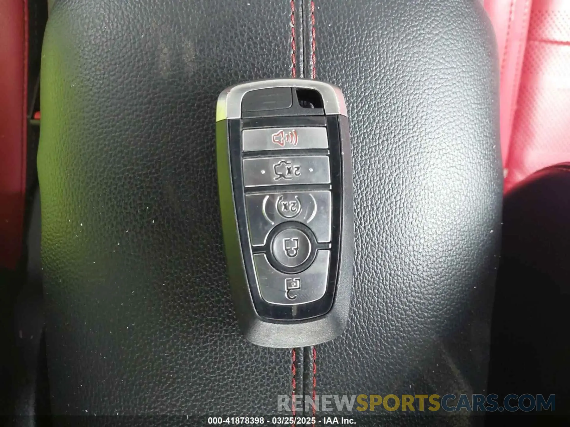 11 Фотография поврежденного автомобиля 1FATP8UH9K5190979 FORD MUSTANG 2019