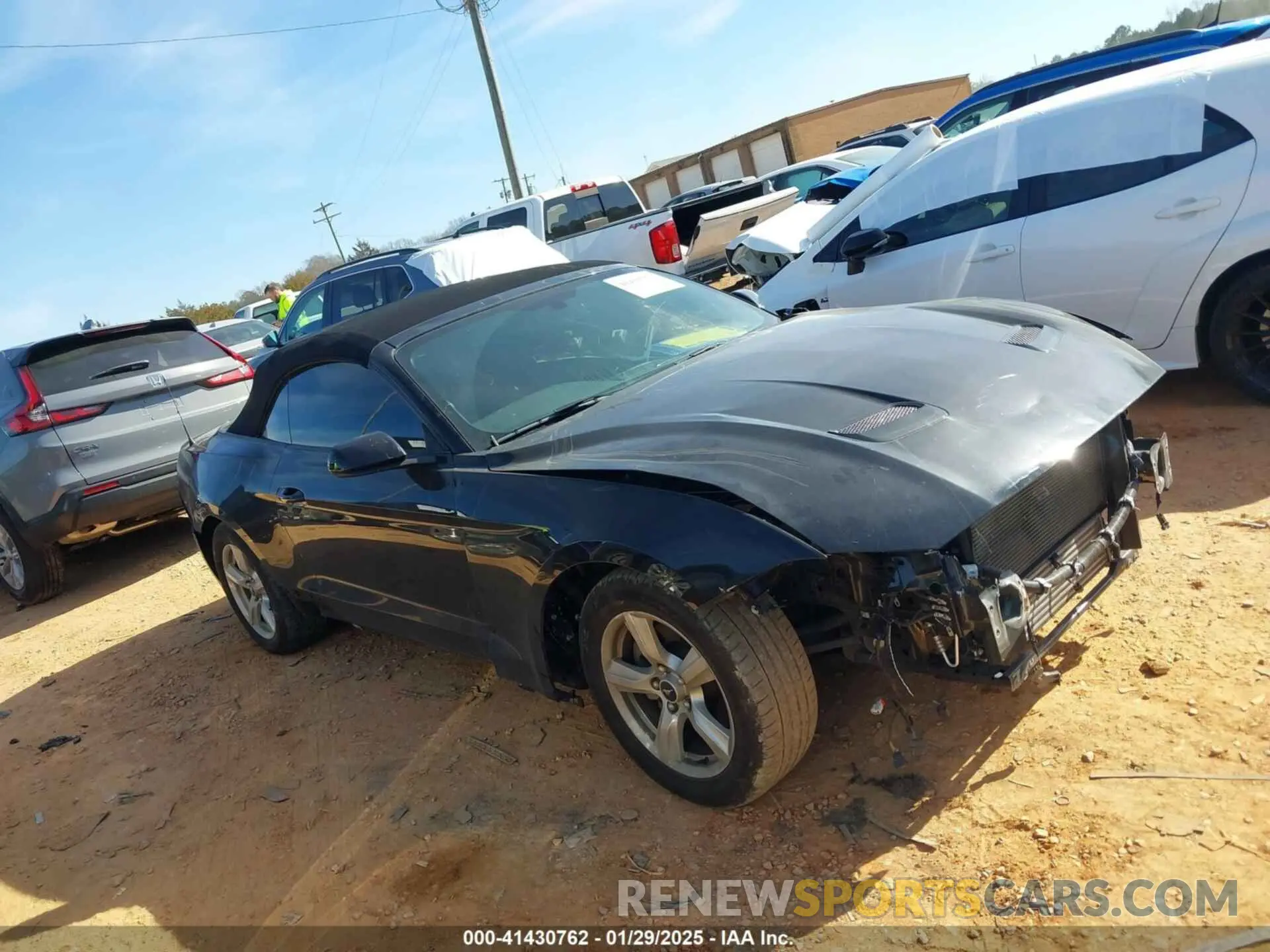 14 Photograph of a damaged car 1FATP8UH9K5193803 FORD MUSTANG 2019