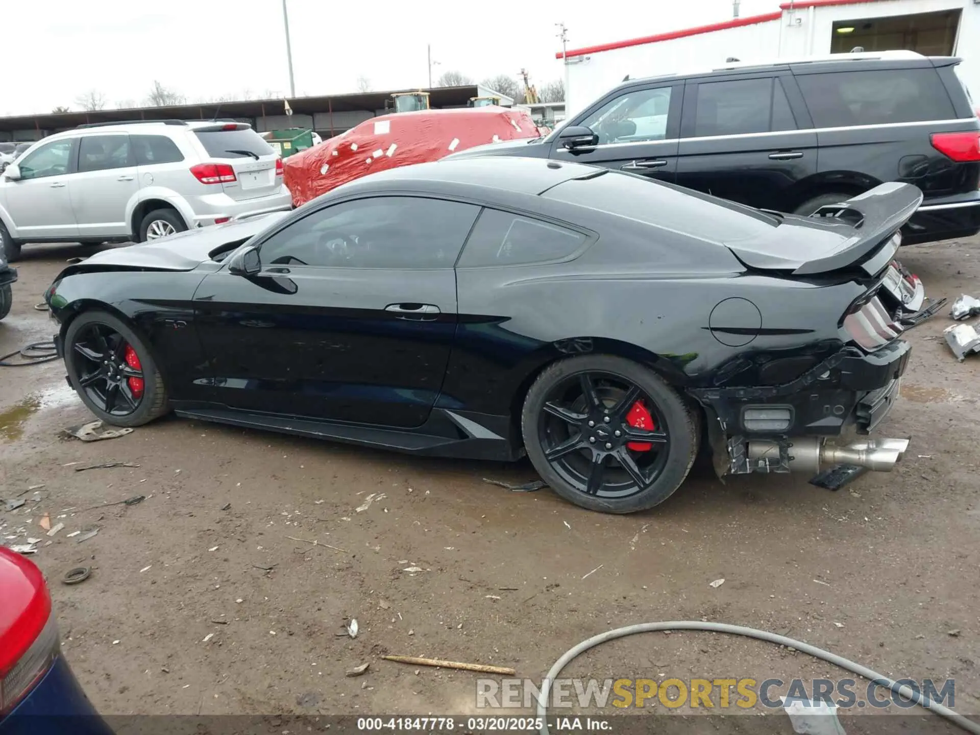 15 Photograph of a damaged car 1FA6P8CF0L5133424 FORD MUSTANG 2020