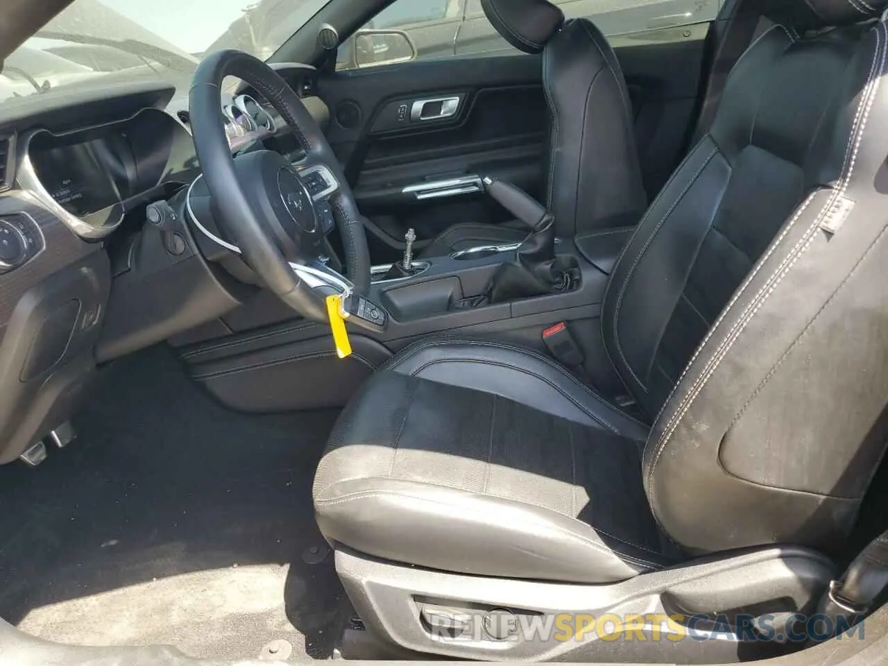 7 Photograph of a damaged car 1FA6P8CF3L5177143 FORD MUSTANG 2020