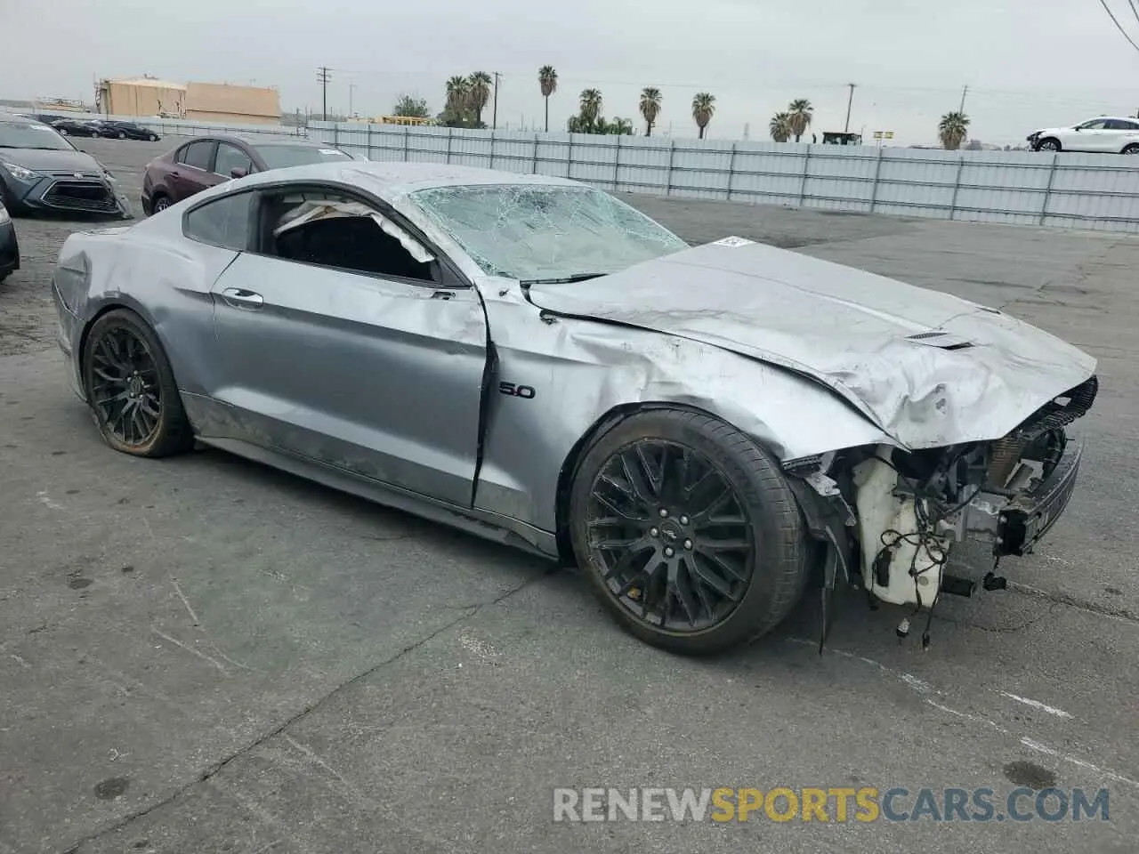 4 Фотография поврежденного автомобиля 1FA6P8CF4L5146709 FORD MUSTANG 2020