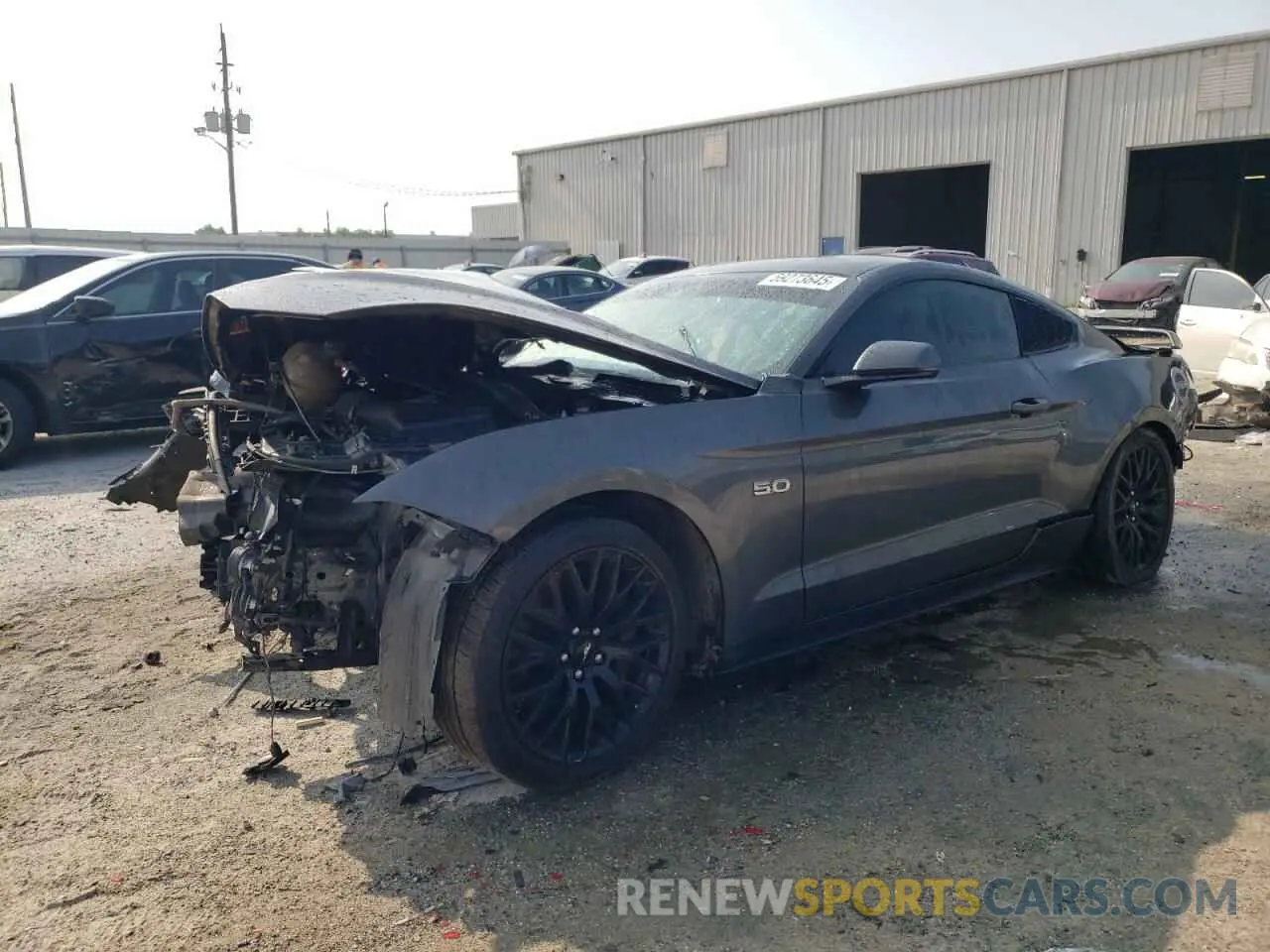 1 Фотография поврежденного автомобиля 1FA6P8CF4L5157581 FORD MUSTANG 2020