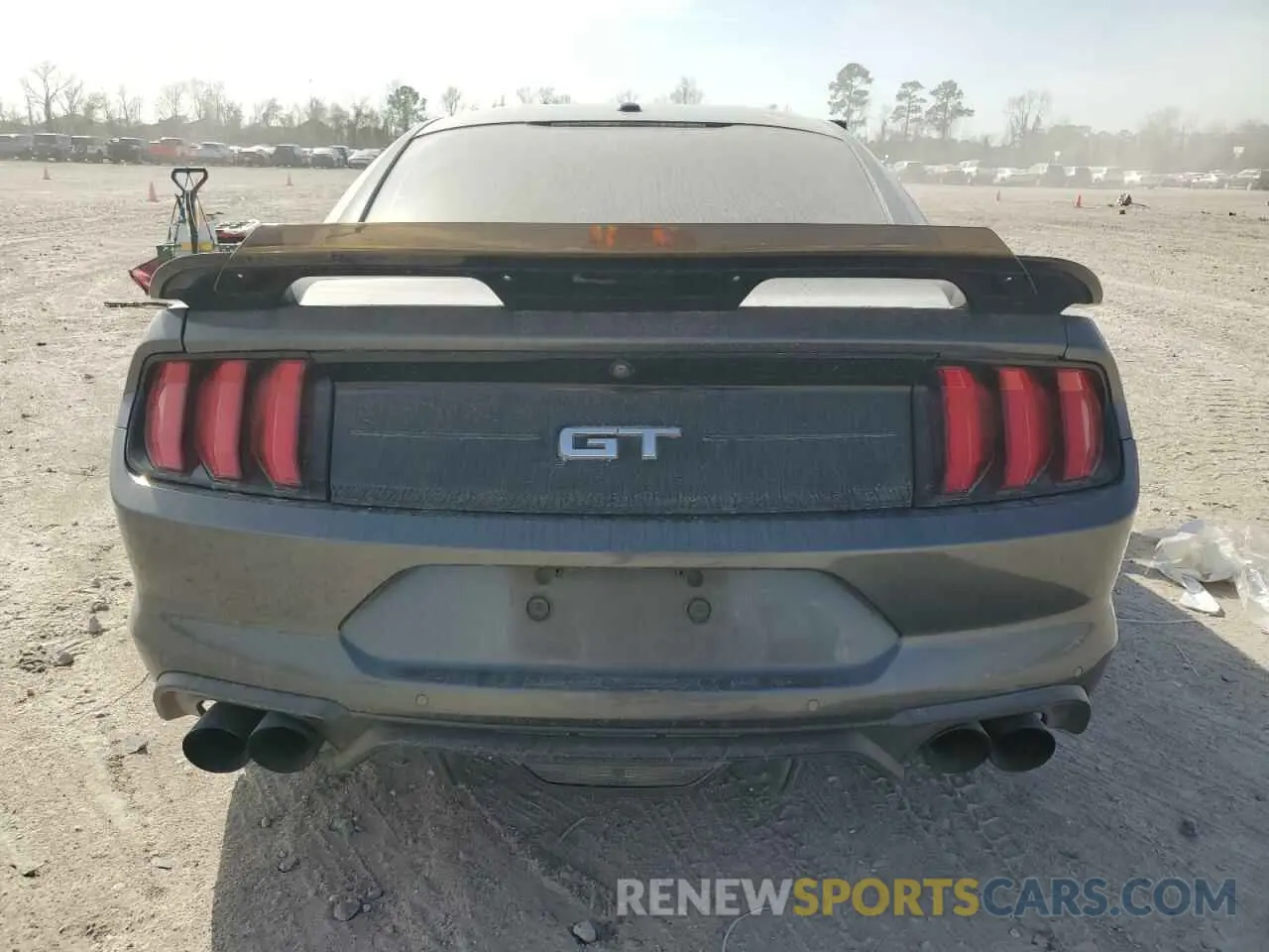 6 Фотография поврежденного автомобиля 1FA6P8CF5L5118160 FORD MUSTANG 2020