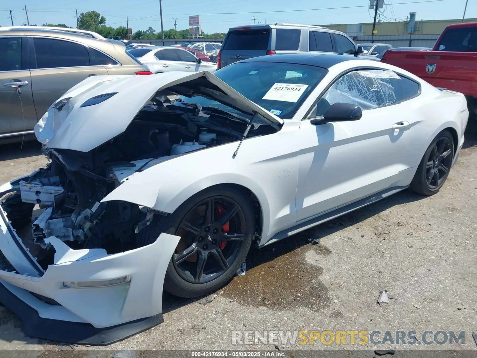 2 Photograph of a damaged car 1FA6P8CF5L5182960 FORD MUSTANG 2020