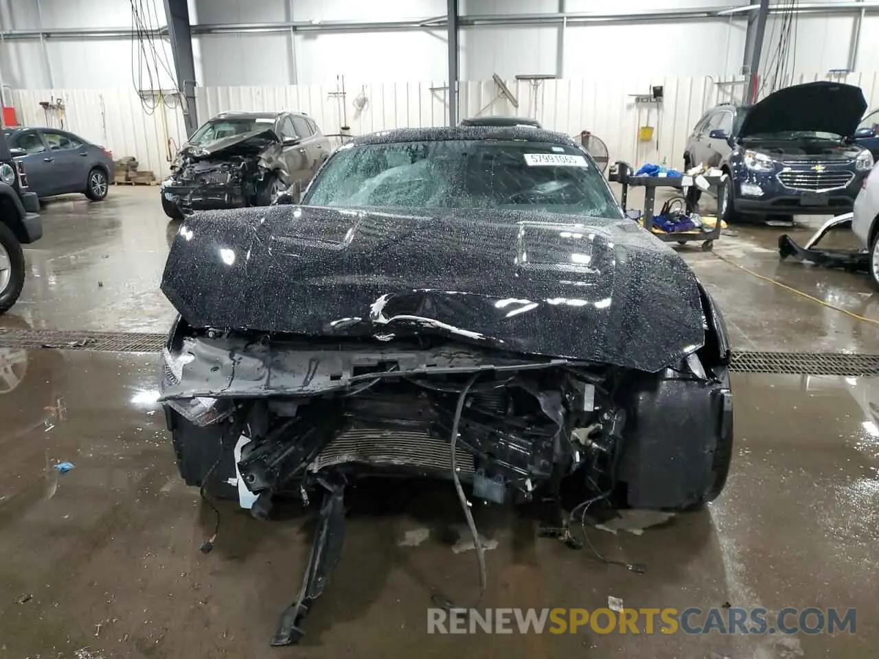 5 Photograph of a damaged car 1FA6P8CF6L5162331 FORD MUSTANG 2020