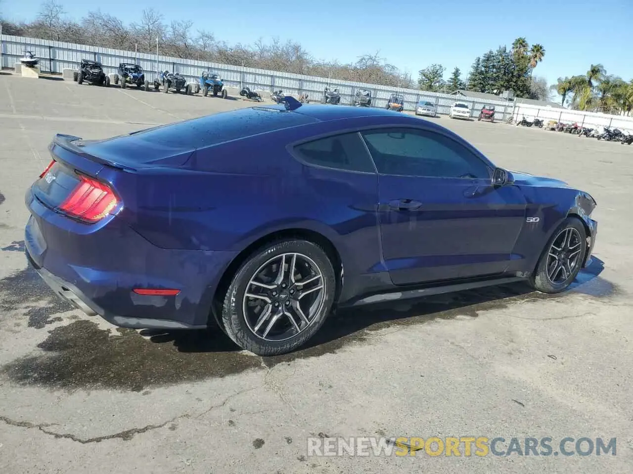 3 Фотография поврежденного автомобиля 1FA6P8CF6L5181445 FORD MUSTANG 2020
