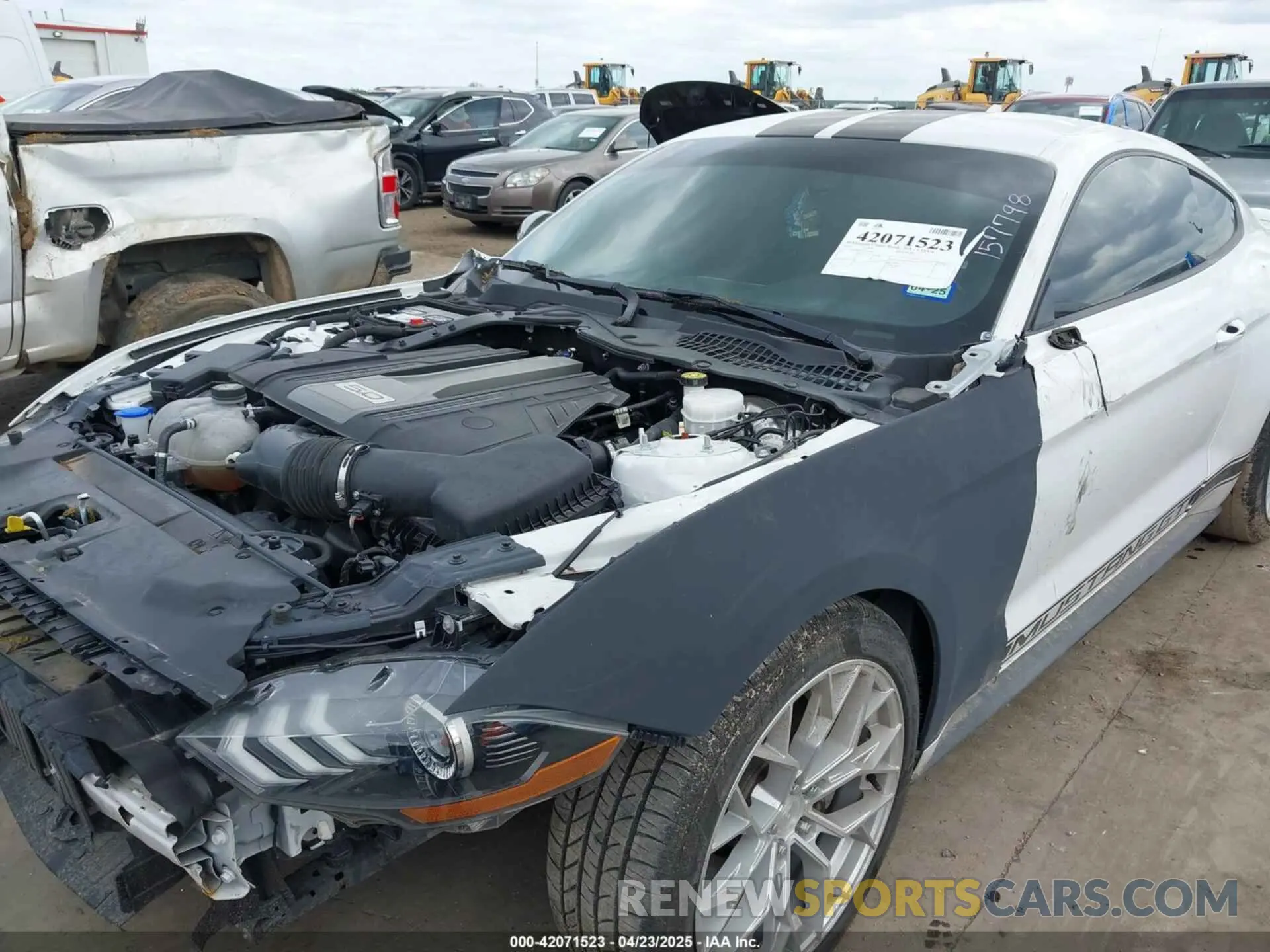 6 Фотография поврежденного автомобиля 1FA6P8CF7L5157798 FORD MUSTANG 2020