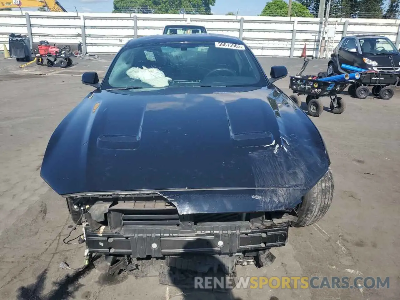 5 Photograph of a damaged car 1FA6P8CF8L5136040 FORD MUSTANG 2020