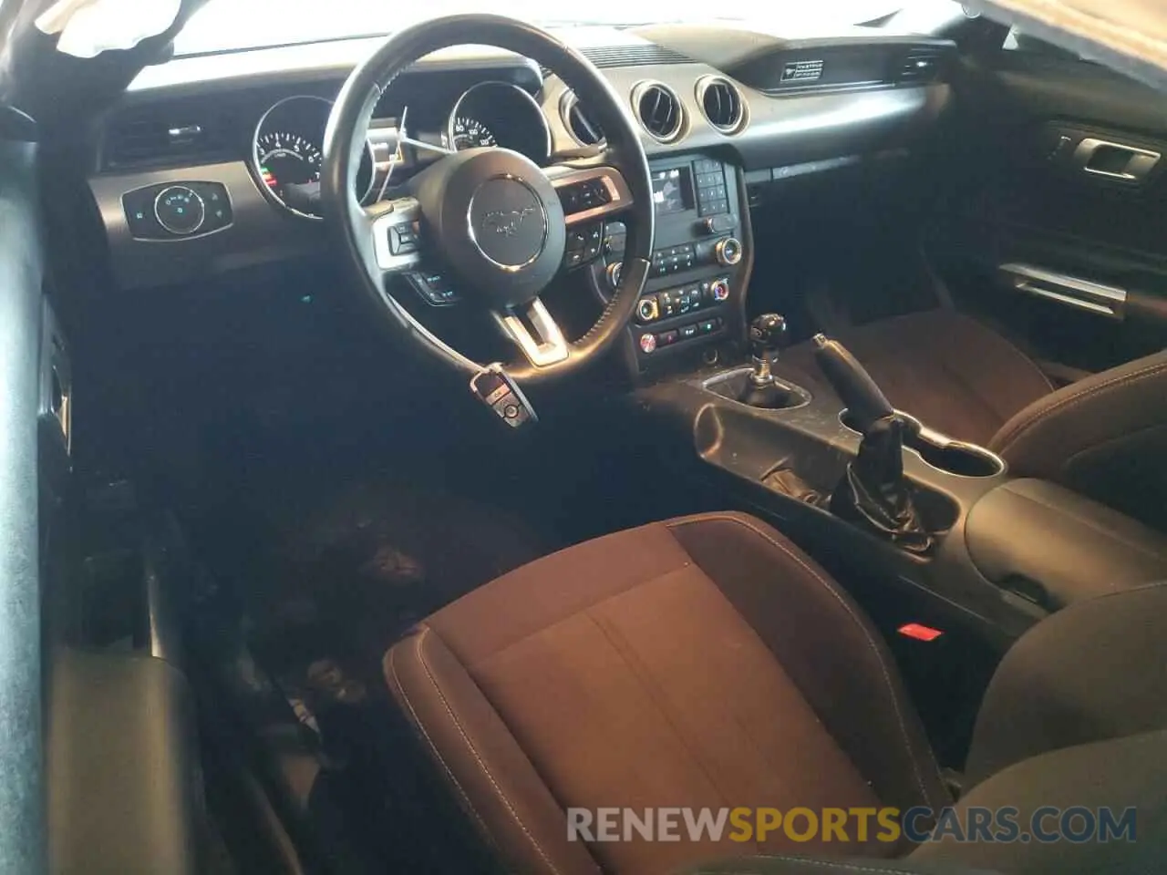 8 Фотография поврежденного автомобиля 1FA6P8CF8L5182743 FORD MUSTANG 2020