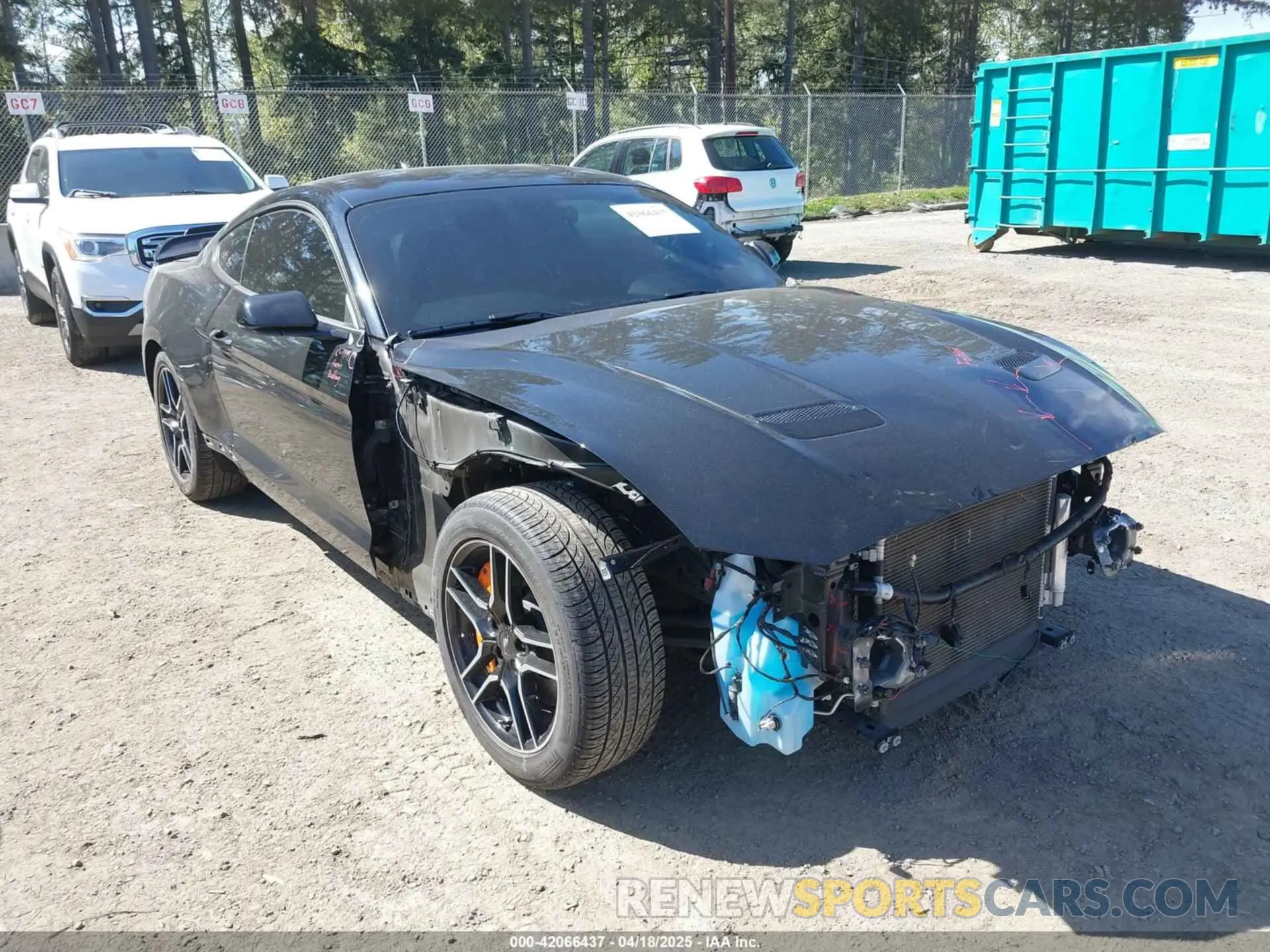 1 Фотография поврежденного автомобиля 1FA6P8CF9L5163585 FORD MUSTANG 2020