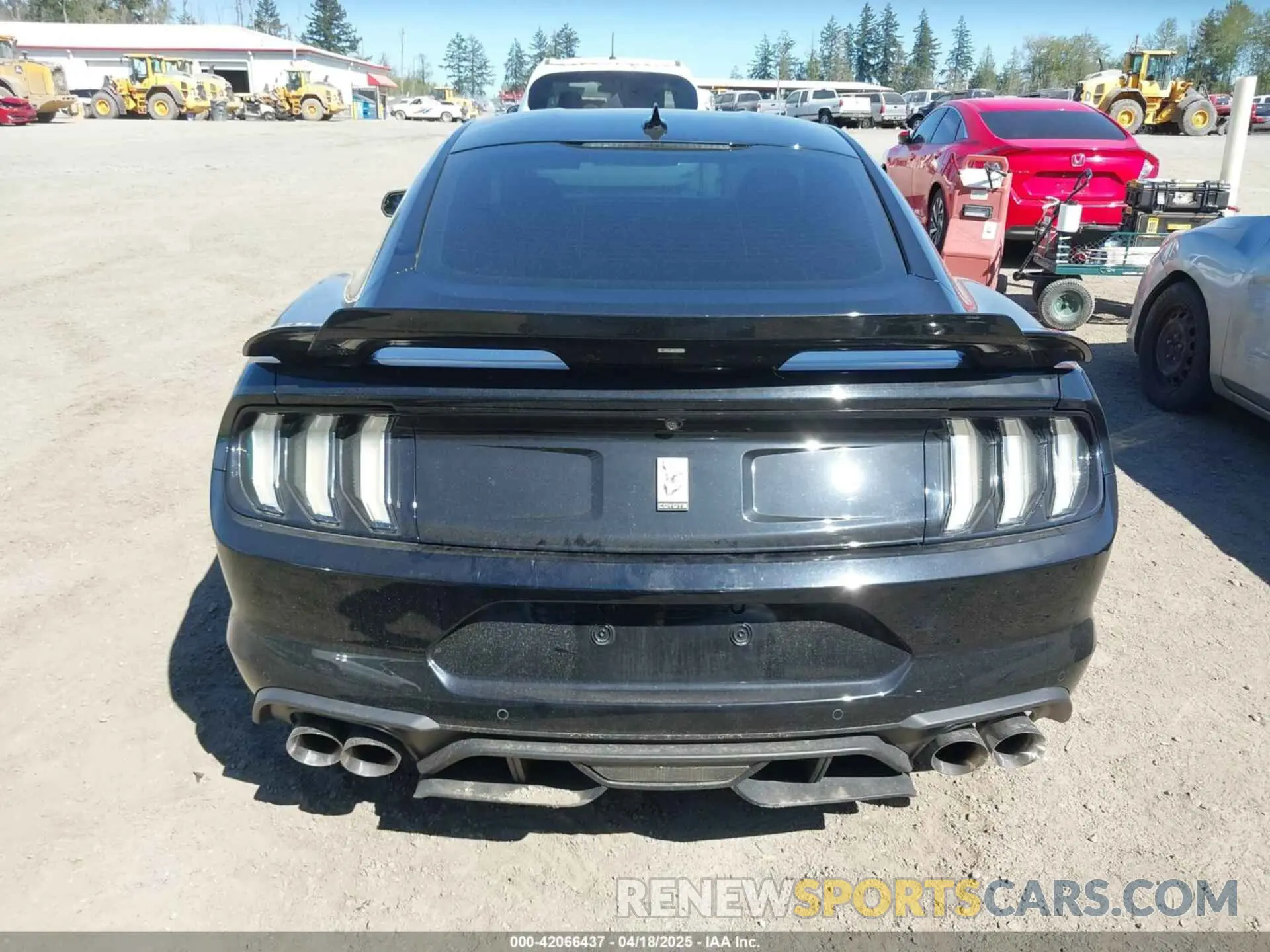 17 Фотография поврежденного автомобиля 1FA6P8CF9L5163585 FORD MUSTANG 2020
