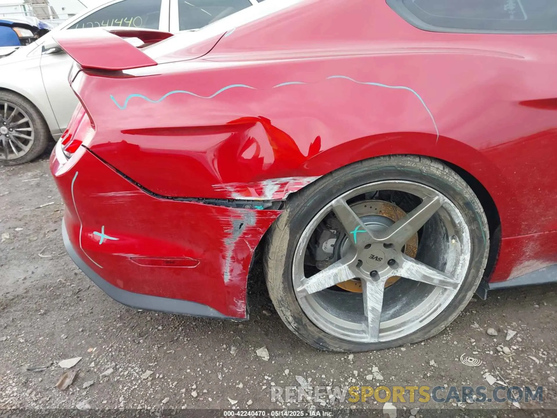 6 Фотография поврежденного автомобиля 1FA6P8CF9L5169550 FORD MUSTANG 2020