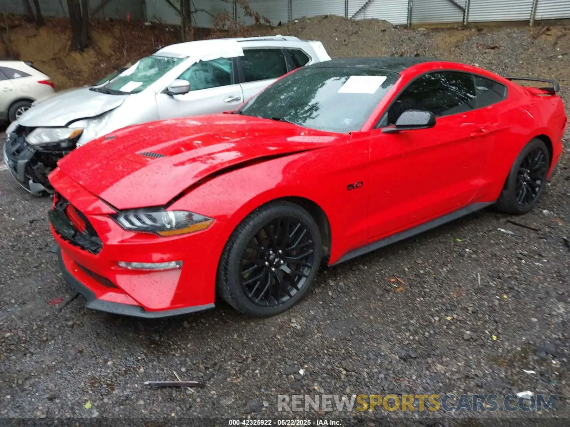 2 Фотография поврежденного автомобиля 1FA6P8CF9L5177857 FORD MUSTANG 2020