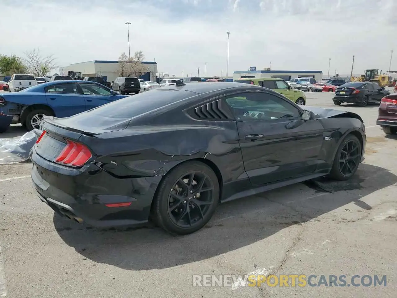 3 Фотография поврежденного автомобиля 1FA6P8CF9L5181701 FORD MUSTANG 2020