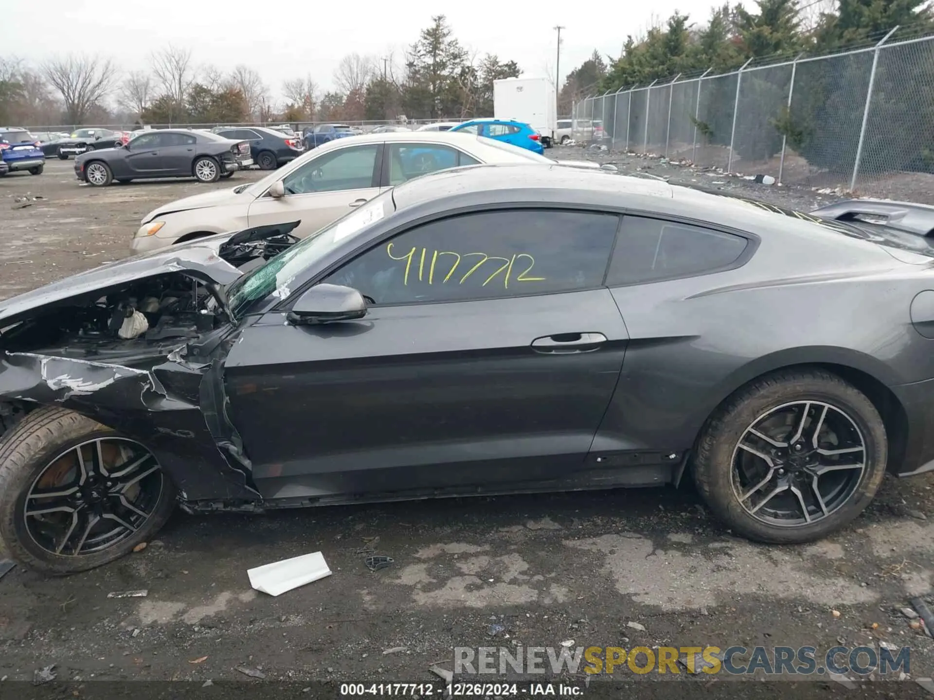 15 Photograph of a damaged car 1FA6P8CFXL5118705 FORD MUSTANG 2020
