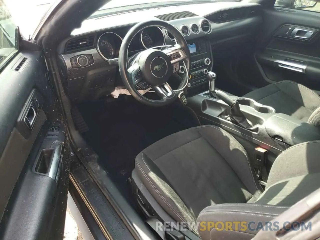 8 Photograph of a damaged car 1FA6P8CFXL5178029 FORD MUSTANG 2020