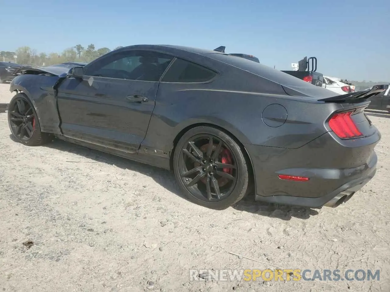 2 Фотография поврежденного автомобиля 1FA6P8SJXL5504191 FORD MUSTANG 2020