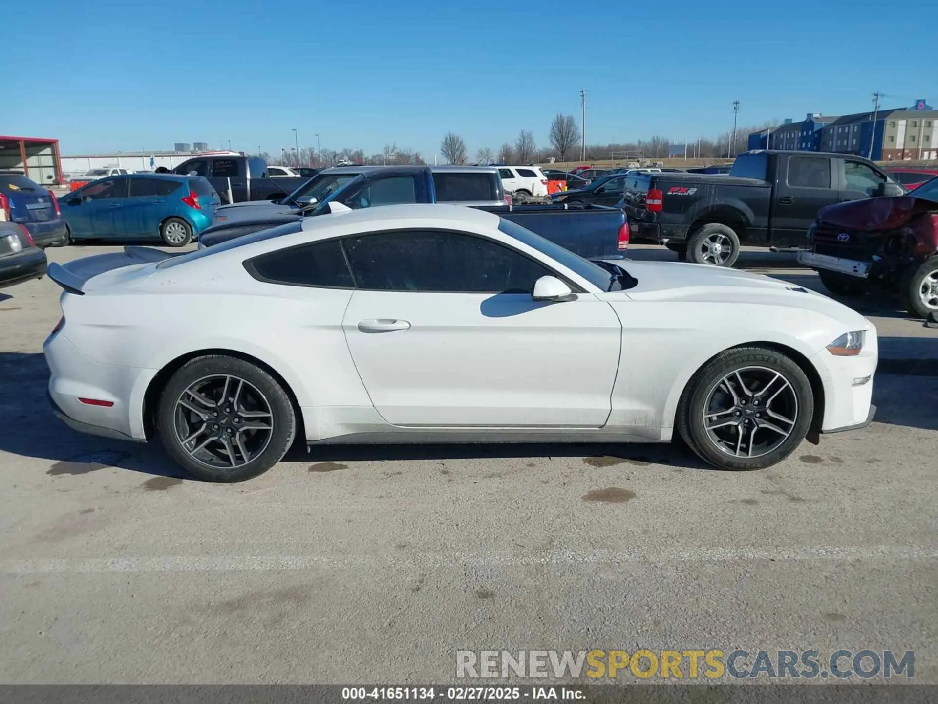 14 Photograph of a damaged car 1FA6P8TH2L5147827 FORD MUSTANG 2020