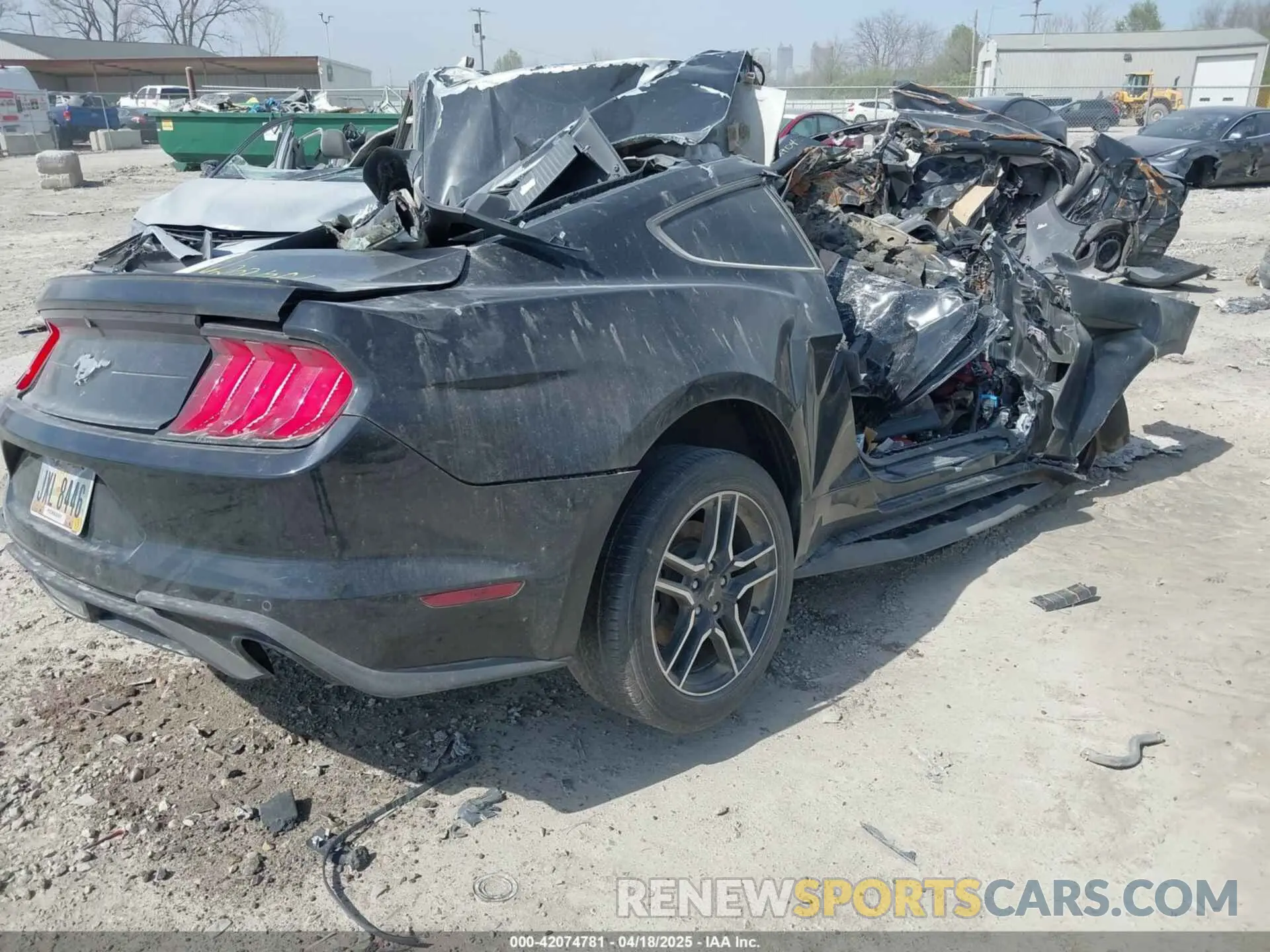 4 Photograph of a damaged car 1FA6P8TH2L5162425 FORD MUSTANG 2020