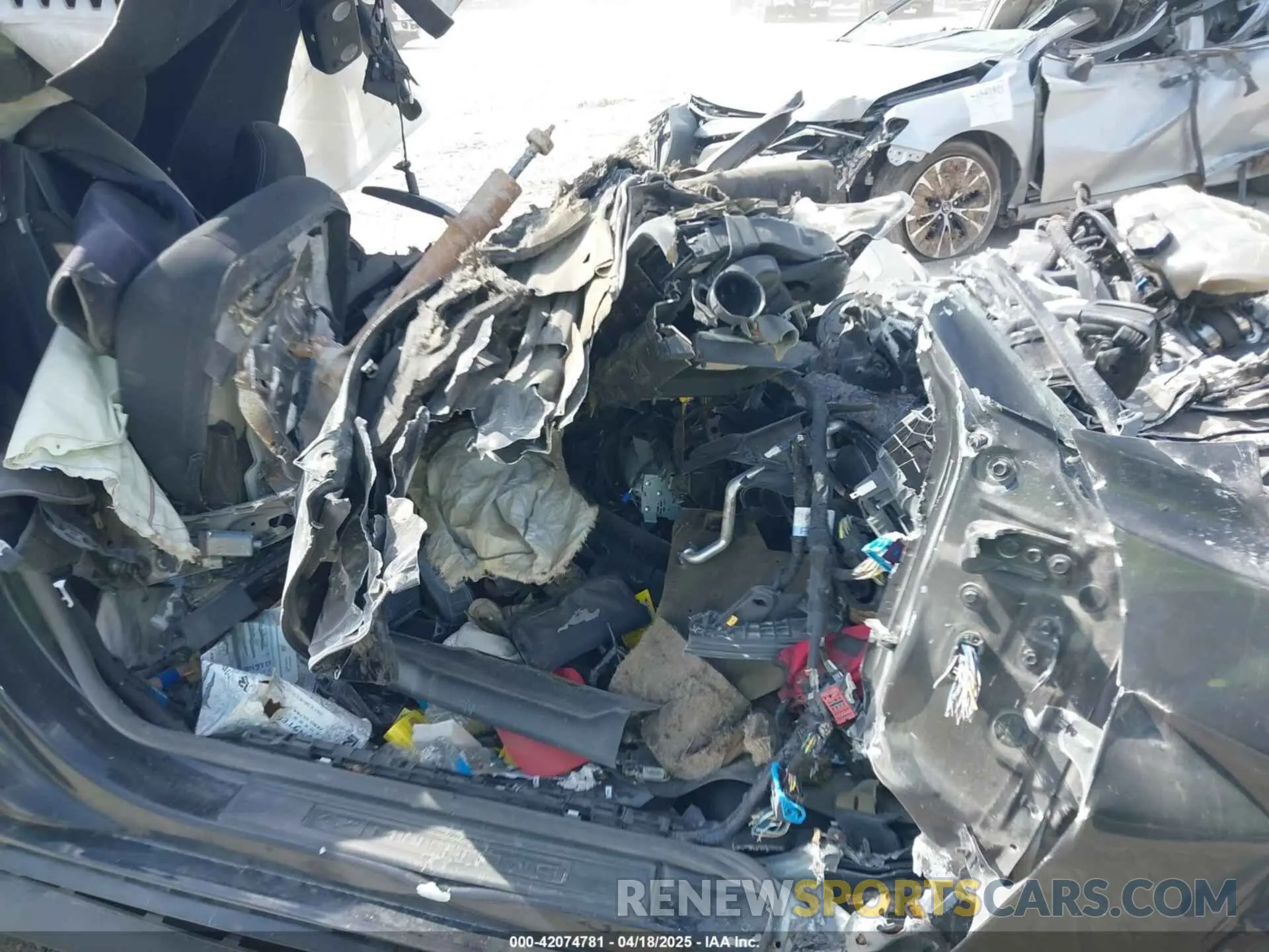 5 Photograph of a damaged car 1FA6P8TH2L5162425 FORD MUSTANG 2020