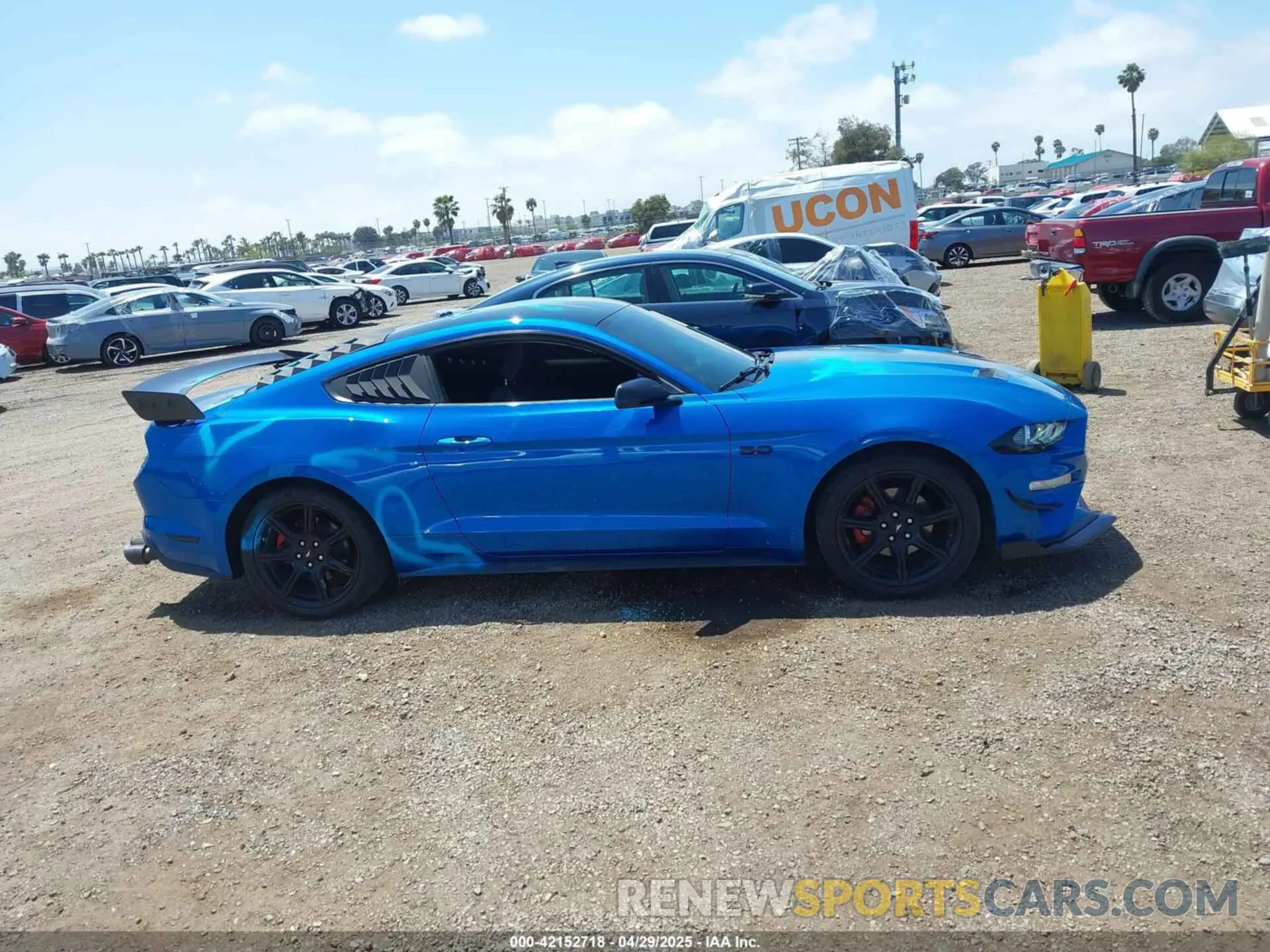 14 Photograph of a damaged car 1FA6P8TH3L5133922 FORD MUSTANG 2020