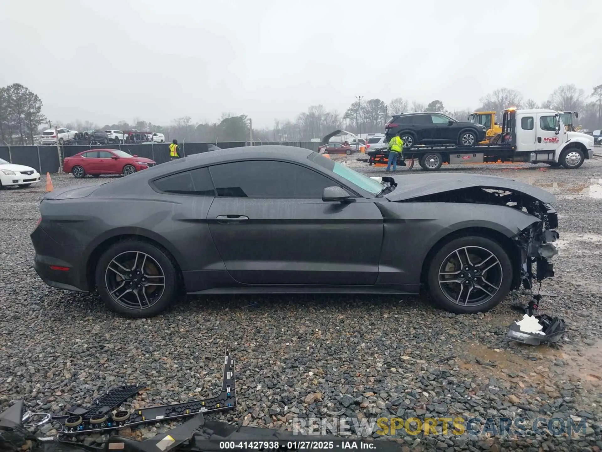 14 Photograph of a damaged car 1FA6P8TH6L5147913 FORD MUSTANG 2020