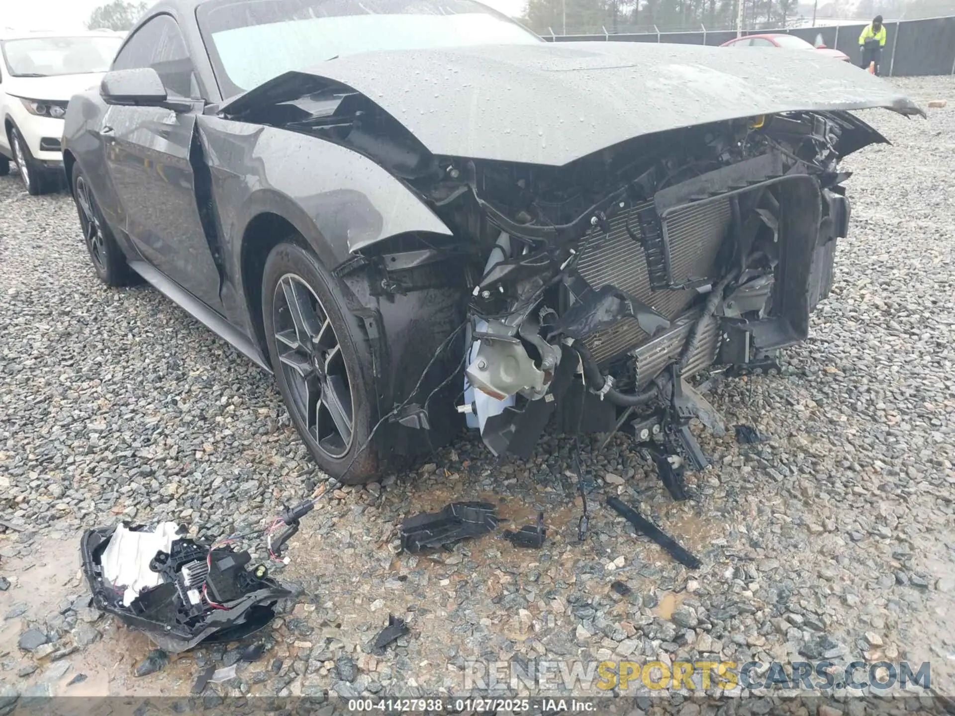 18 Photograph of a damaged car 1FA6P8TH6L5147913 FORD MUSTANG 2020