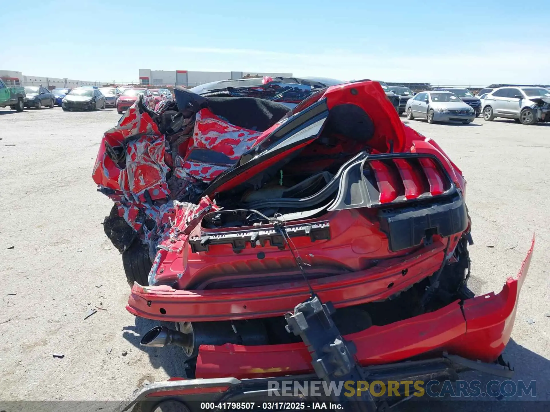 16 Photograph of a damaged car 1FA6P8TH6L5148110 FORD MUSTANG 2020