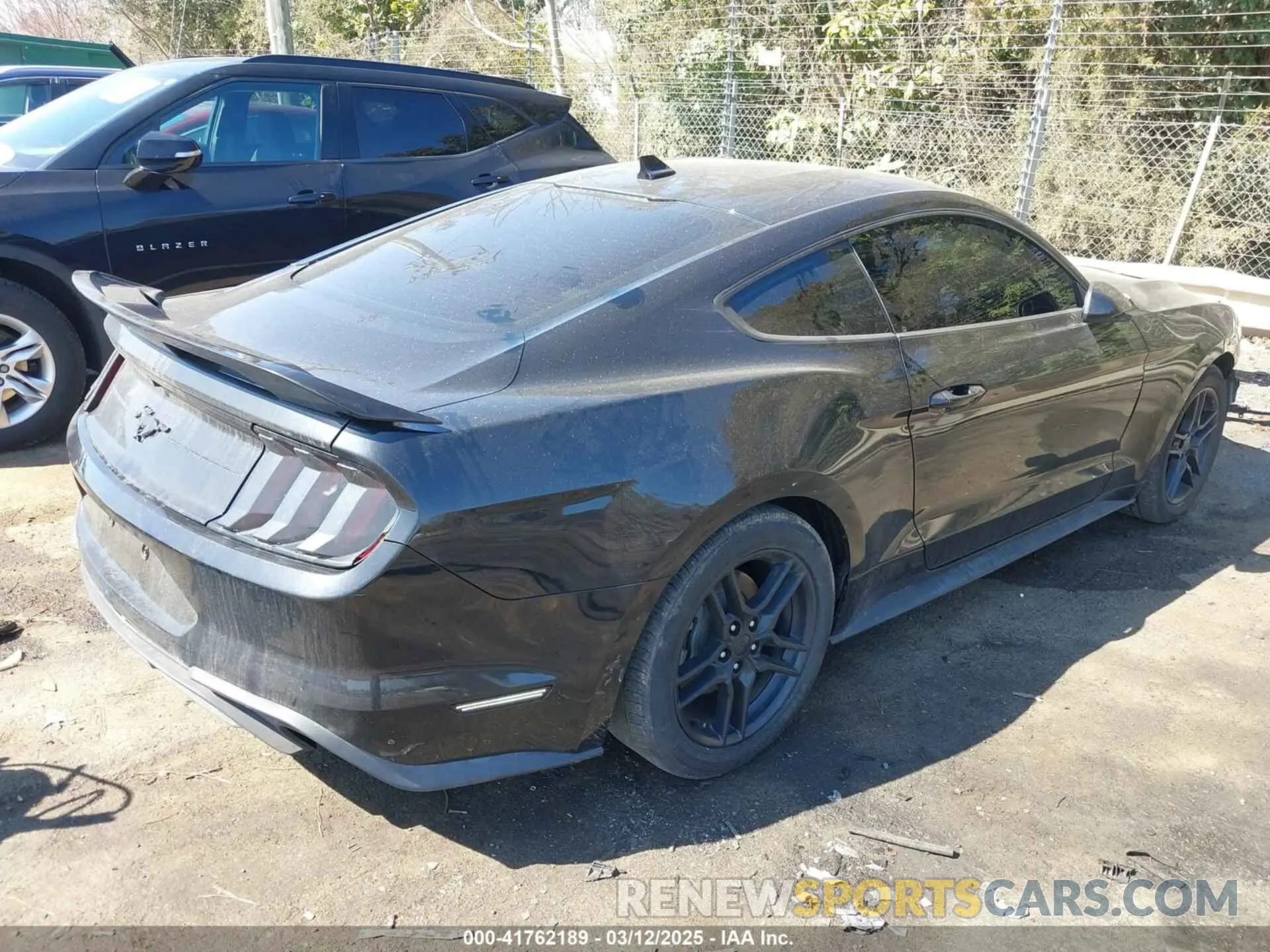 4 Фотография поврежденного автомобиля 1FA6P8TH8L5161523 FORD MUSTANG 2020