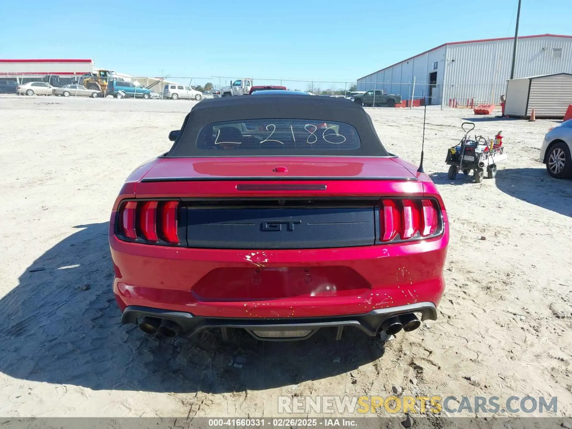16 Photograph of a damaged car 1FATP8FF0L5127492 FORD MUSTANG 2020