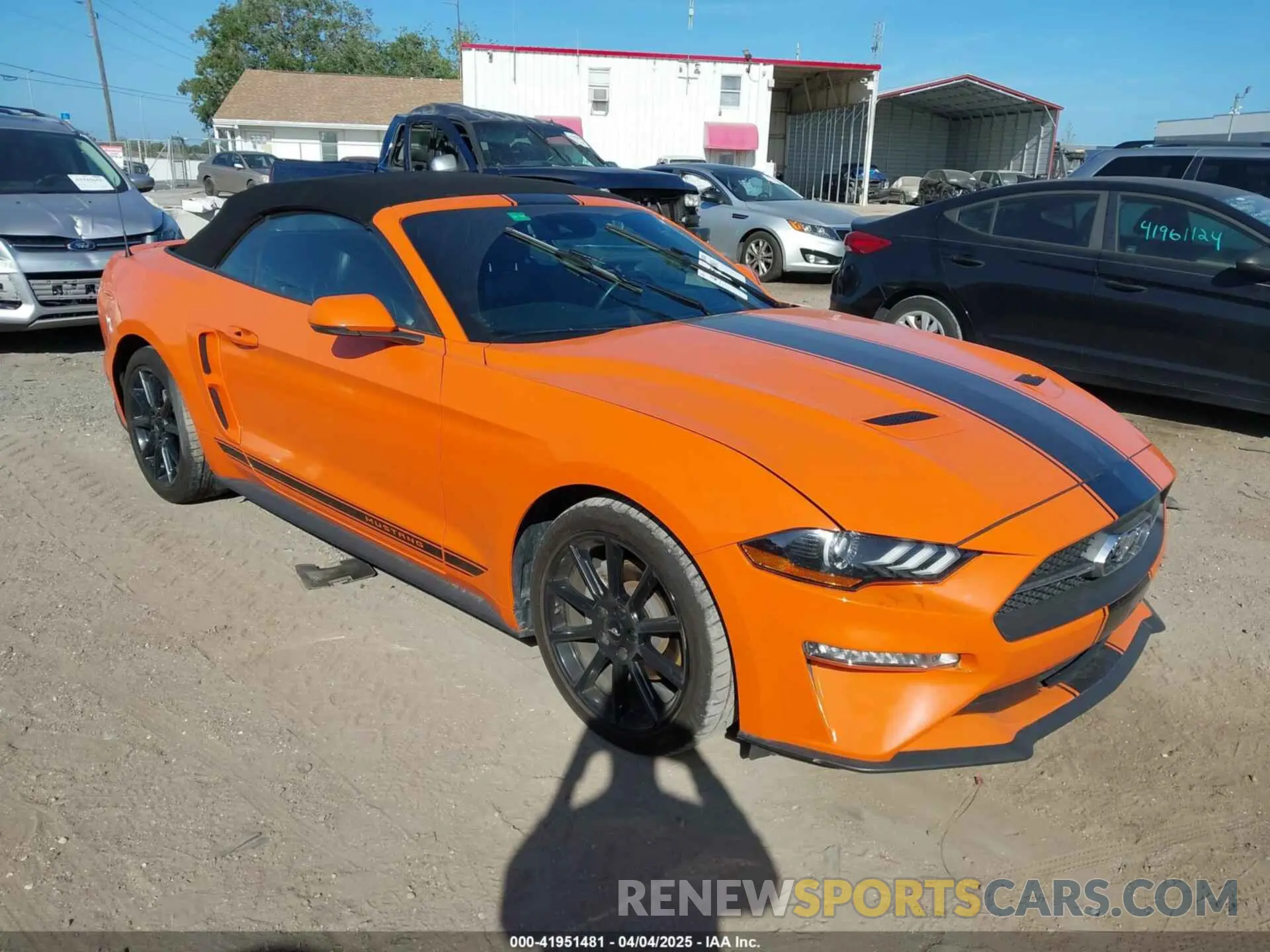 1 Фотография поврежденного автомобиля 1FATP8UH7L5138428 FORD MUSTANG 2020
