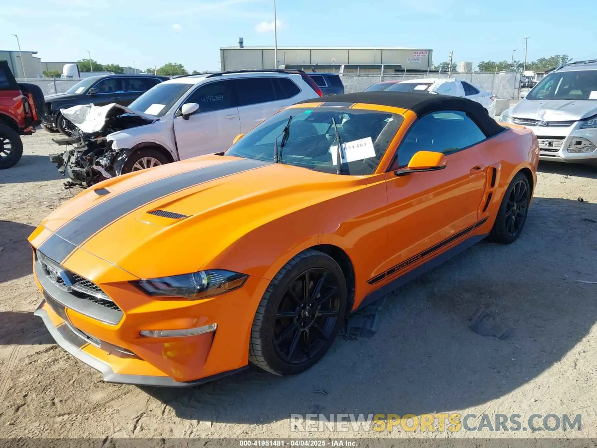 2 Фотография поврежденного автомобиля 1FATP8UH7L5138428 FORD MUSTANG 2020