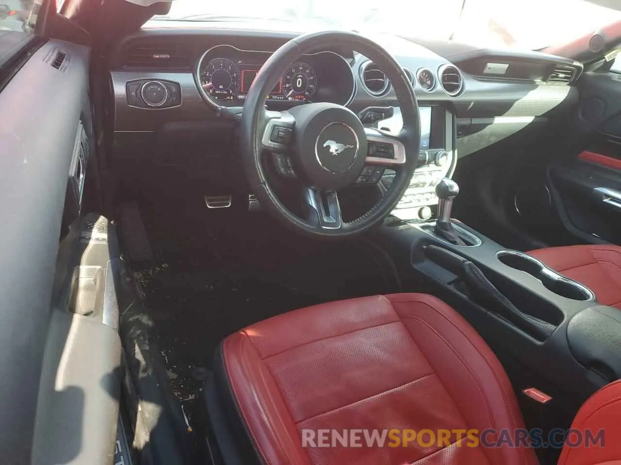 8 Фотография поврежденного автомобиля 1FA6P8CF1M5128847 FORD MUSTANG 2021