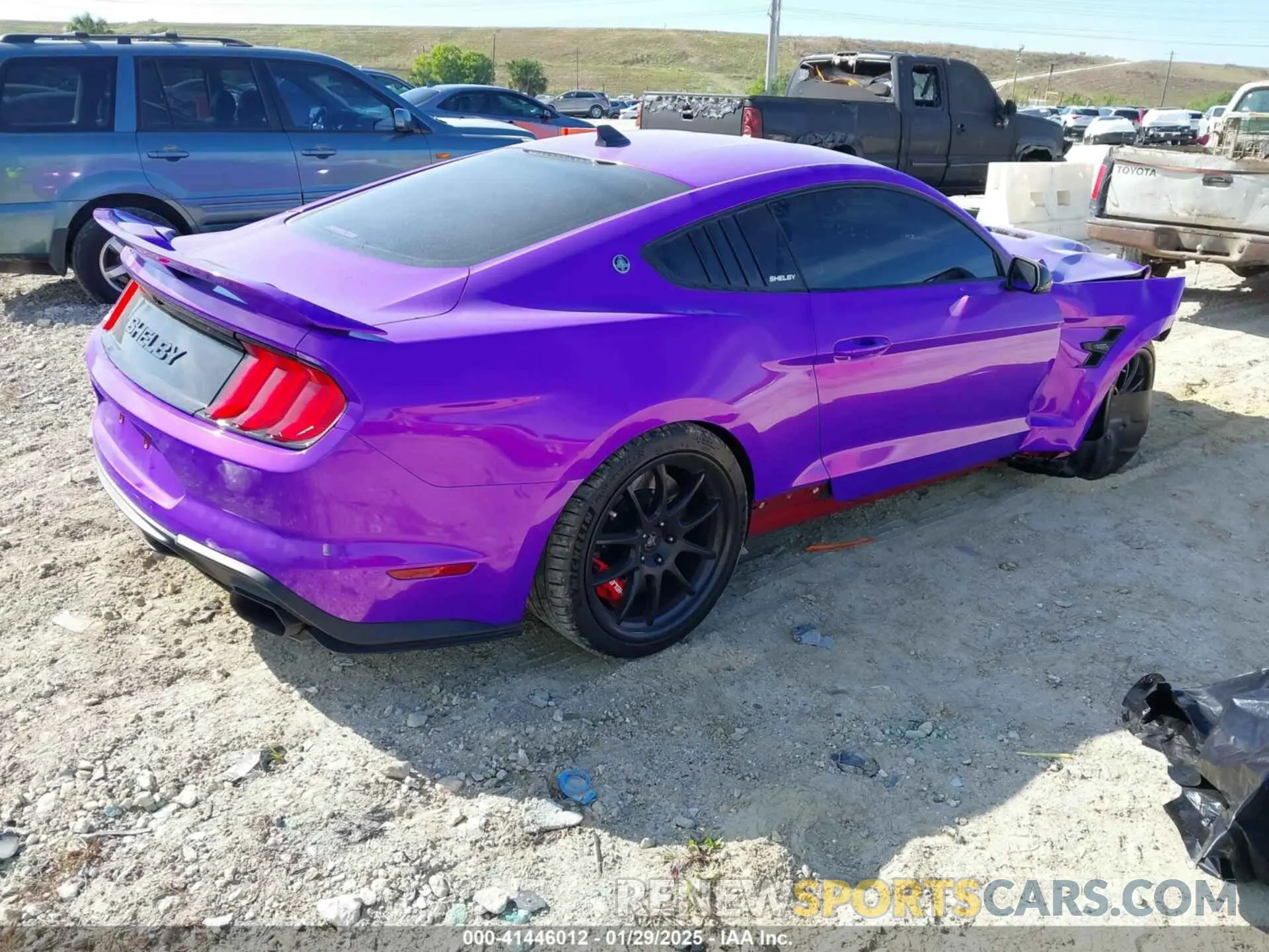 4 Фотография поврежденного автомобиля 1FA6P8CF1M5145017 FORD MUSTANG 2021