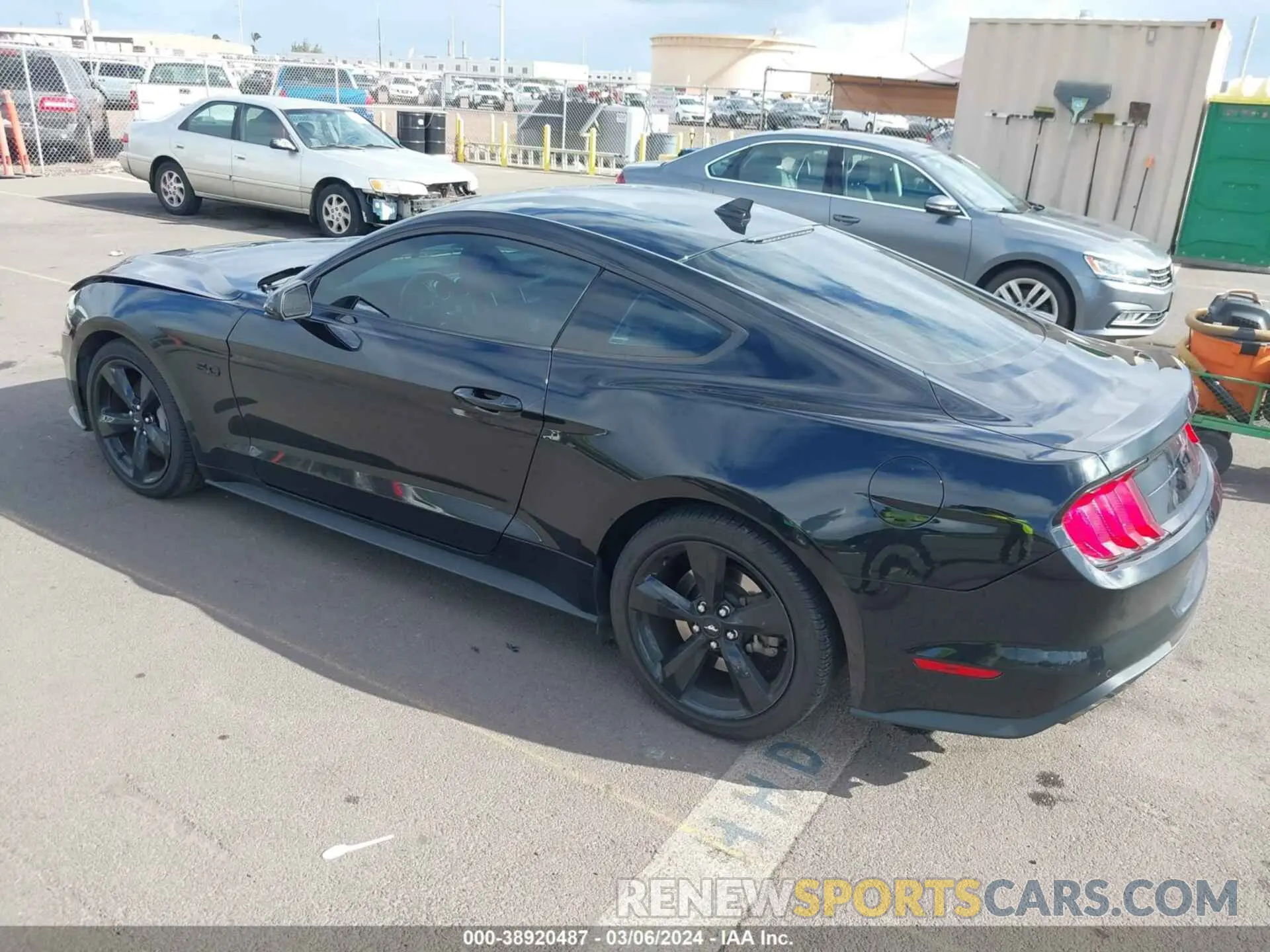 3 Фотография поврежденного автомобиля 1FA6P8CF1M5147740 FORD MUSTANG 2021