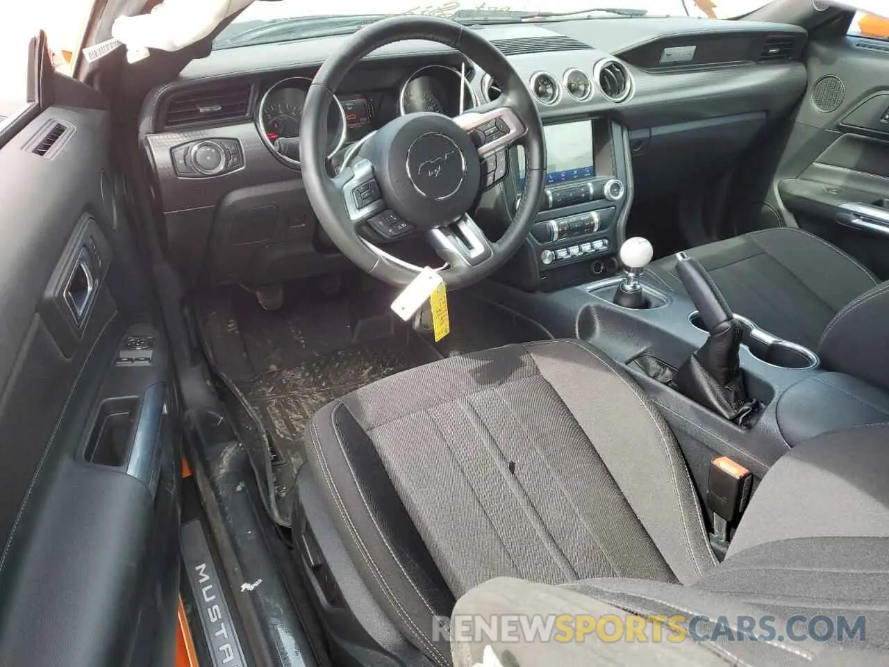 8 Фотография поврежденного автомобиля 1FA6P8CF2M5110602 FORD MUSTANG 2021