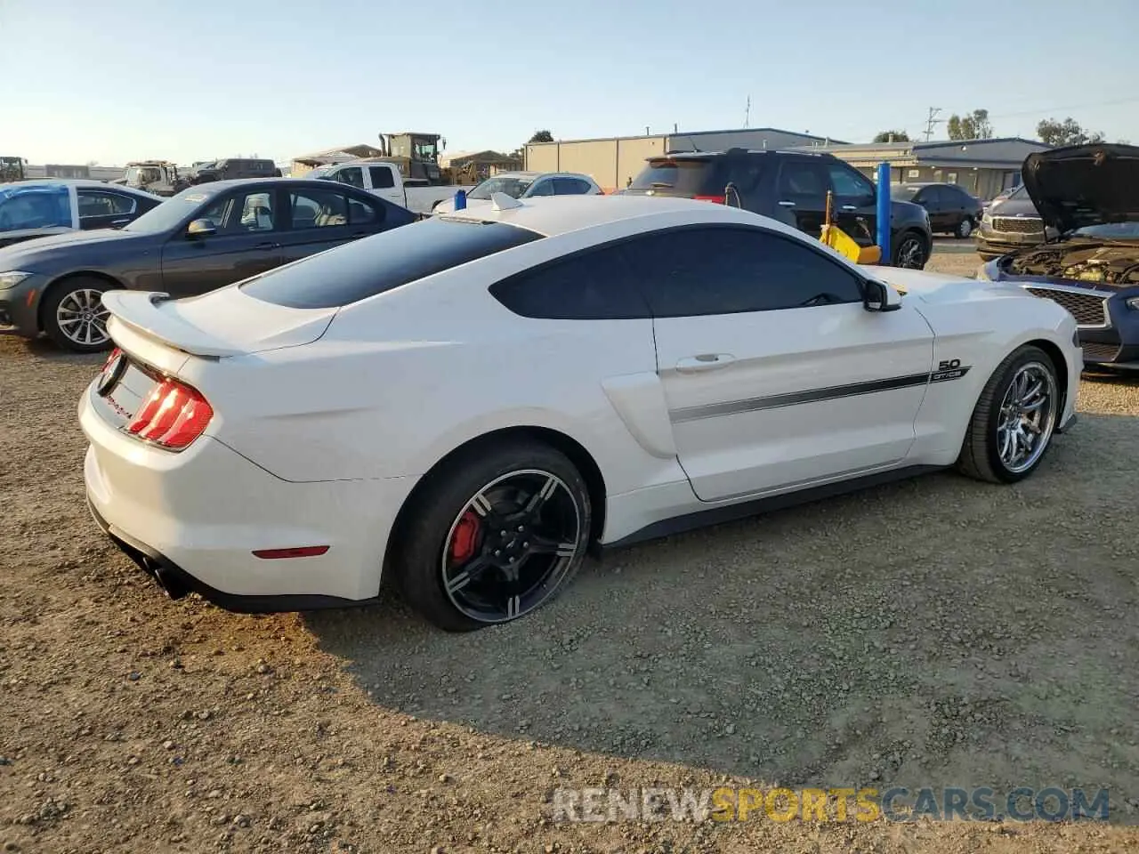 3 Фотография поврежденного автомобиля 1FA6P8CF2M5118134 FORD MUSTANG 2021