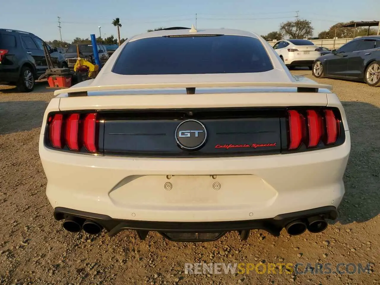 6 Фотография поврежденного автомобиля 1FA6P8CF2M5118134 FORD MUSTANG 2021