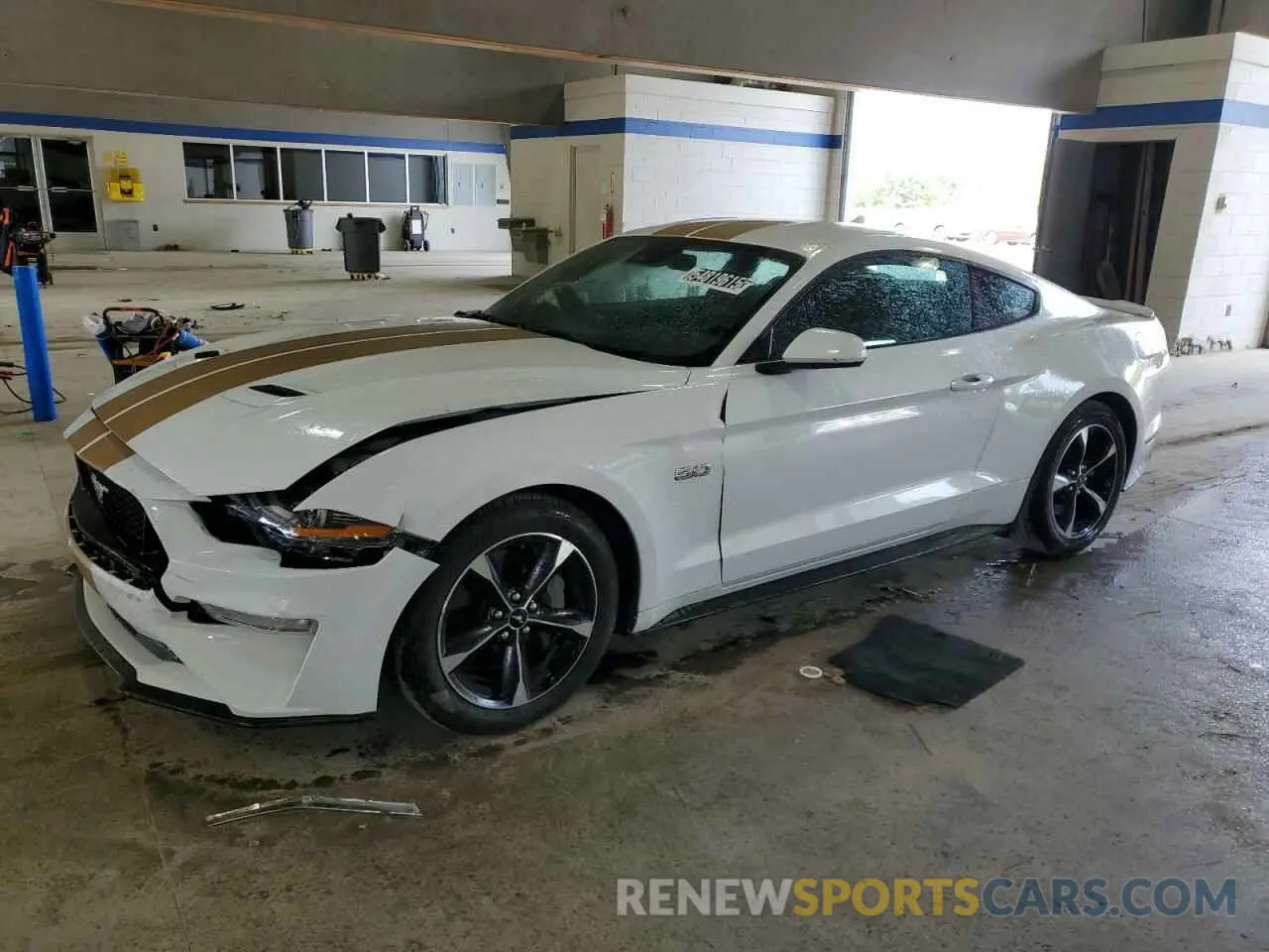 1 Фотография поврежденного автомобиля 1FA6P8CF2M5134074 FORD MUSTANG 2021