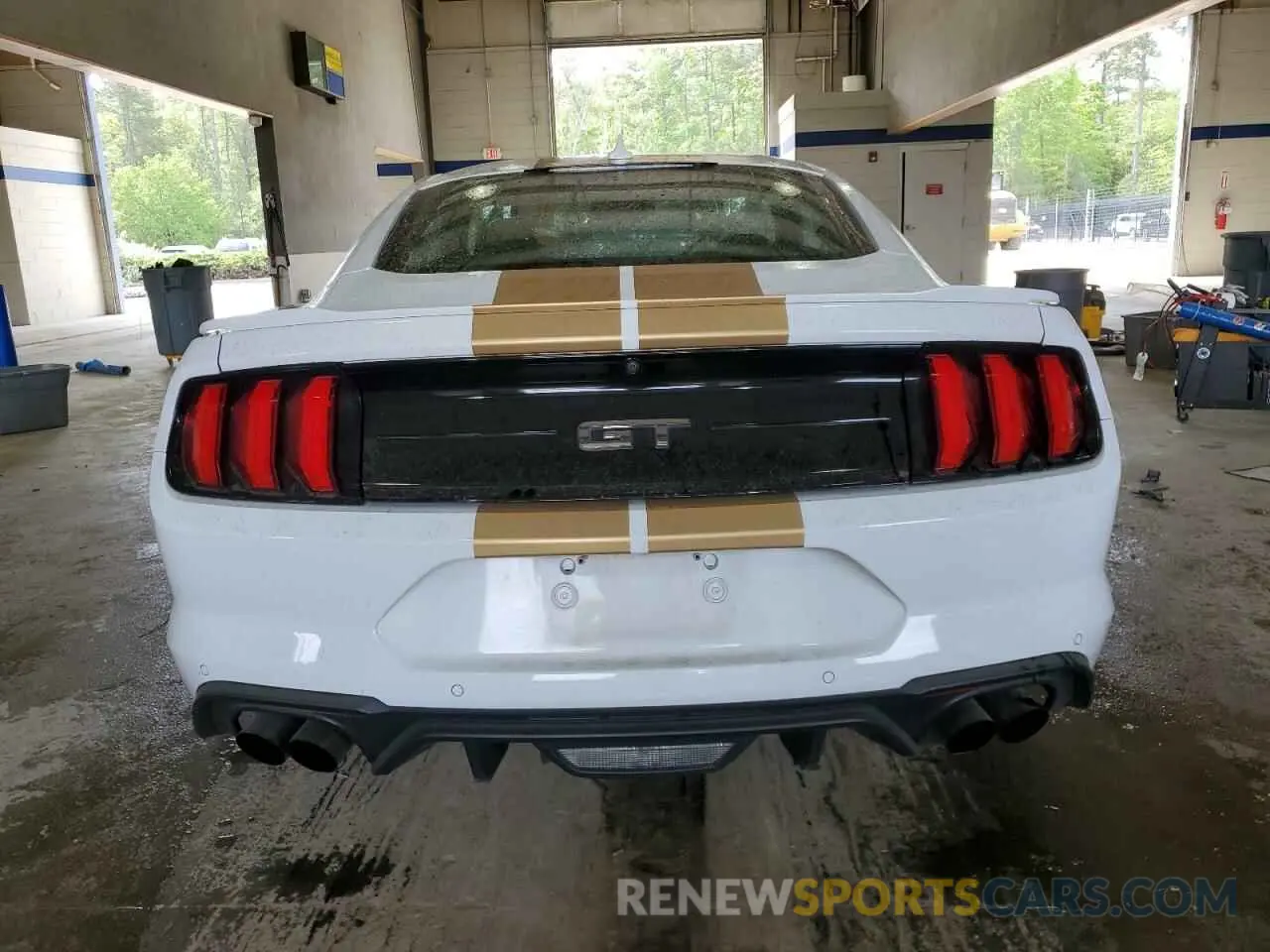 6 Фотография поврежденного автомобиля 1FA6P8CF2M5134074 FORD MUSTANG 2021