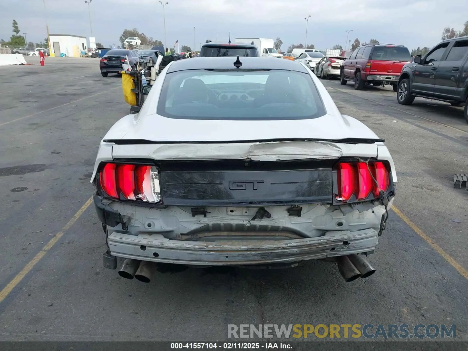 17 Фотография поврежденного автомобиля 1FA6P8CF2M5140392 FORD MUSTANG 2021