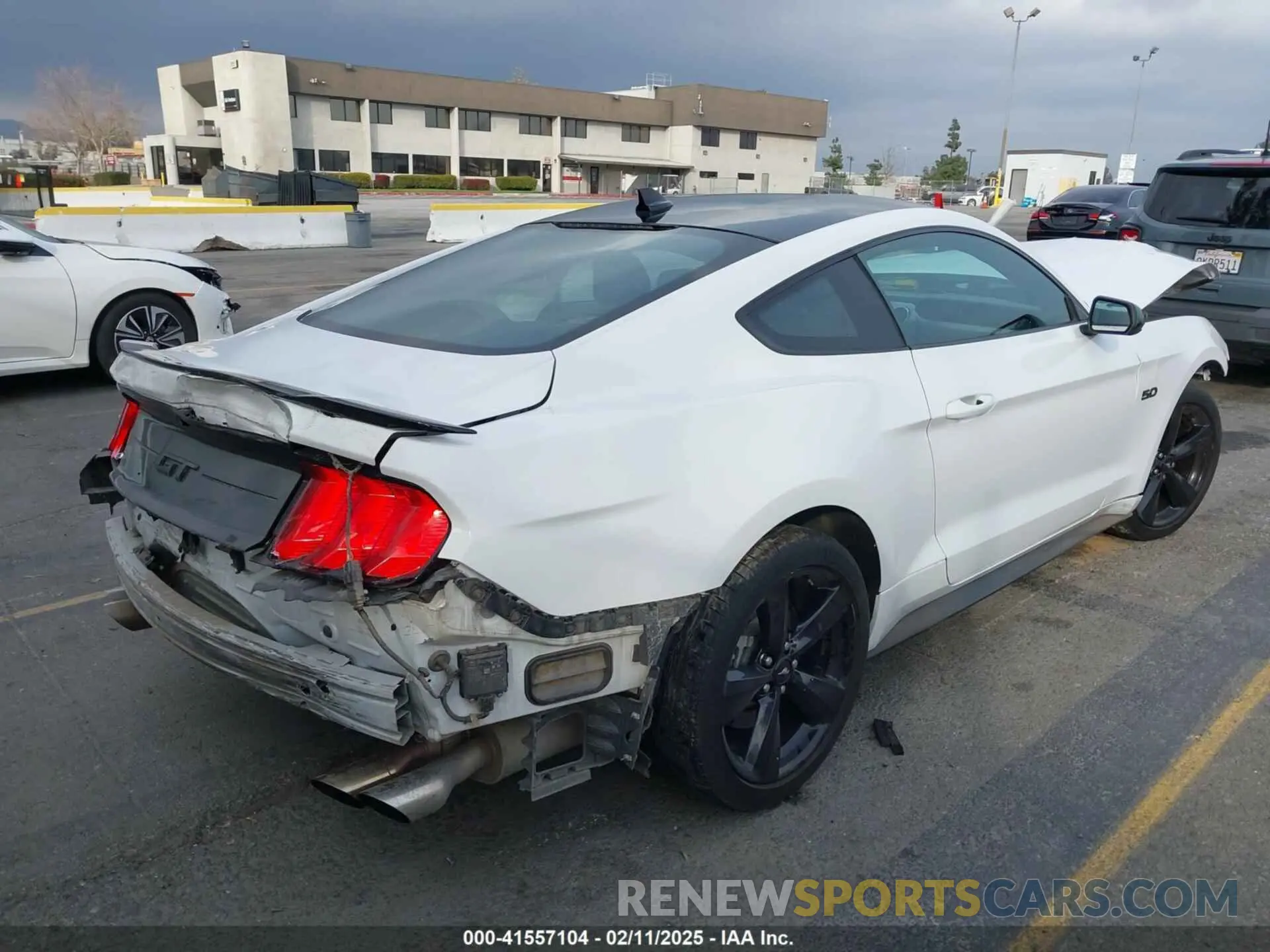 4 Фотография поврежденного автомобиля 1FA6P8CF2M5140392 FORD MUSTANG 2021