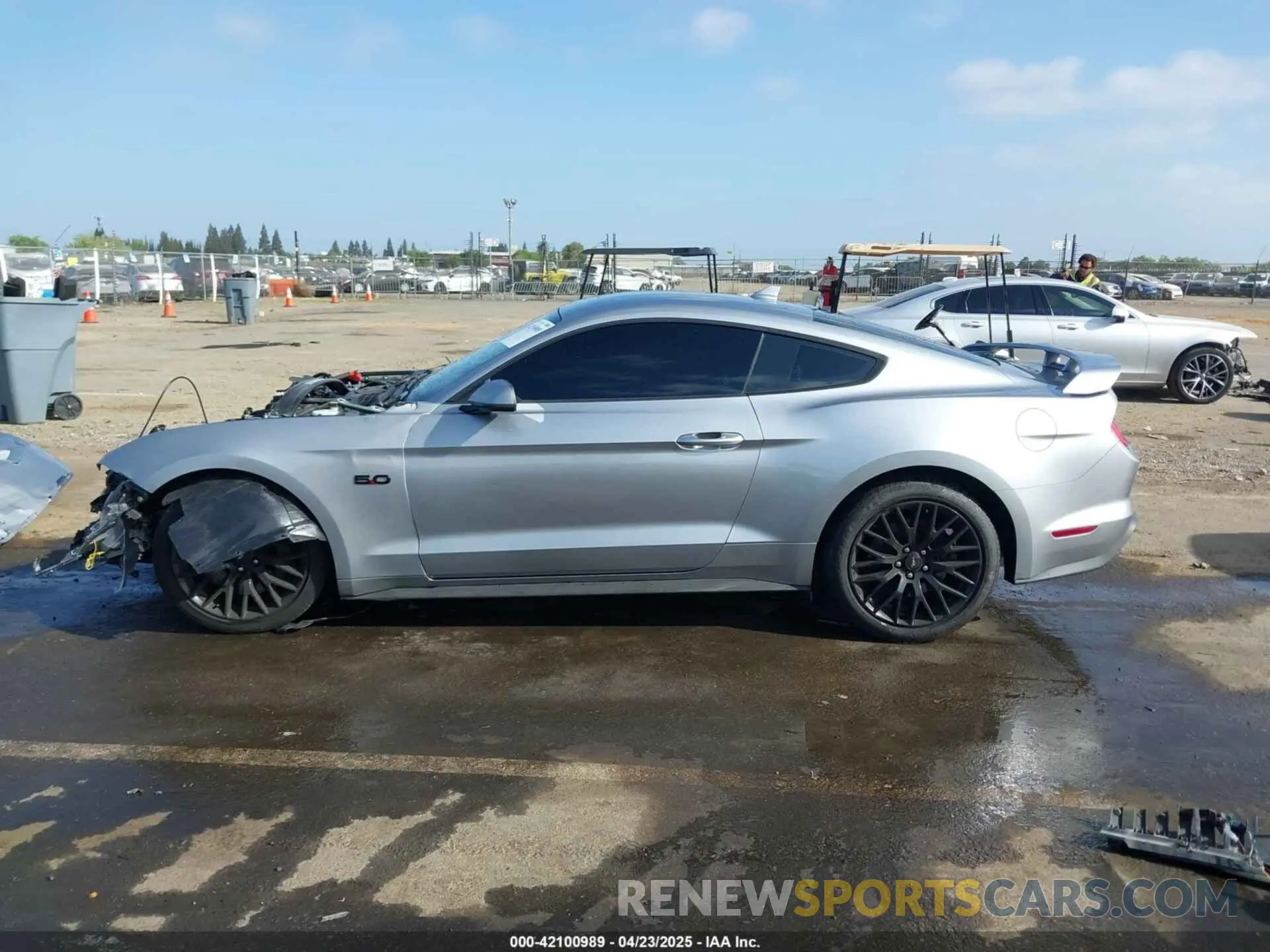 15 Фотография поврежденного автомобиля 1FA6P8CF3M5117977 FORD MUSTANG 2021