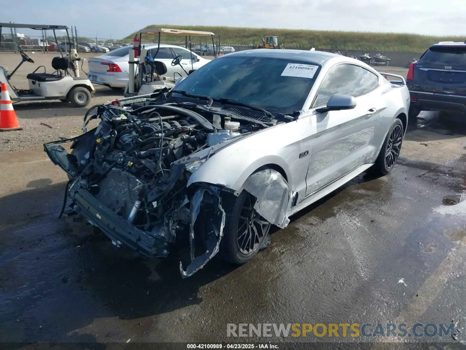 2 Фотография поврежденного автомобиля 1FA6P8CF3M5117977 FORD MUSTANG 2021