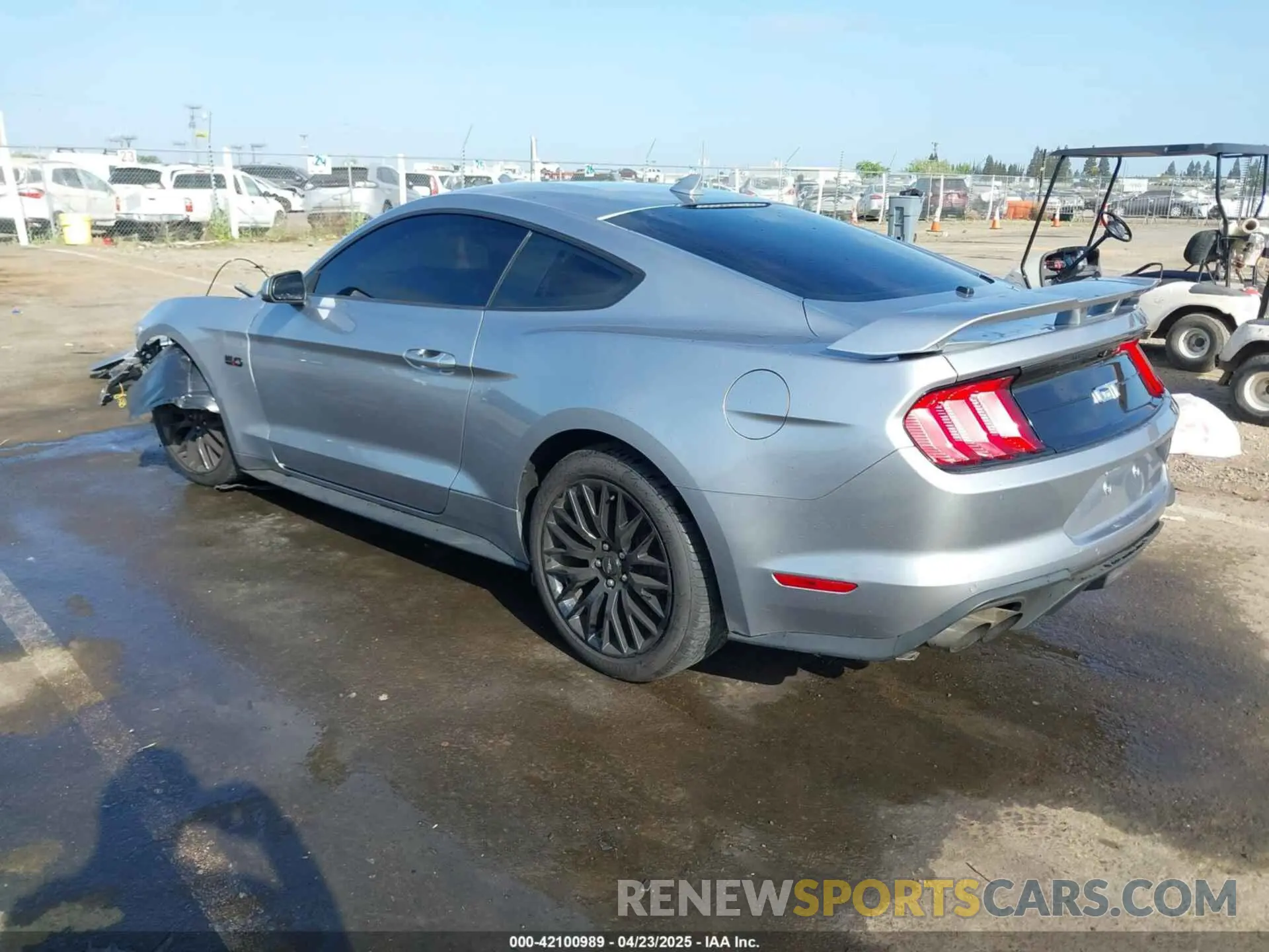 3 Фотография поврежденного автомобиля 1FA6P8CF3M5117977 FORD MUSTANG 2021
