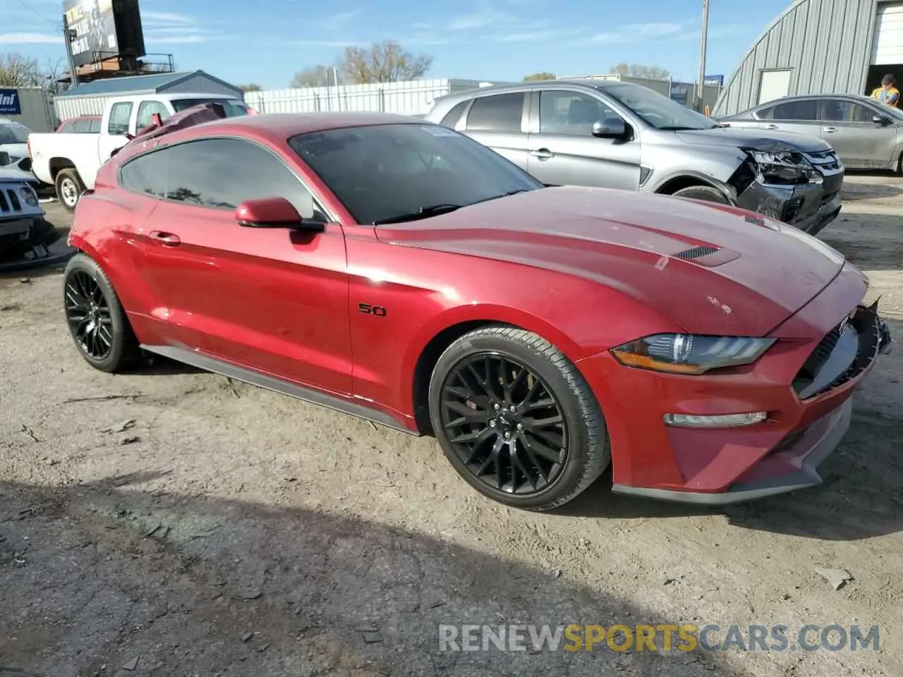 4 Фотография поврежденного автомобиля 1FA6P8CF4M5135243 FORD MUSTANG 2021