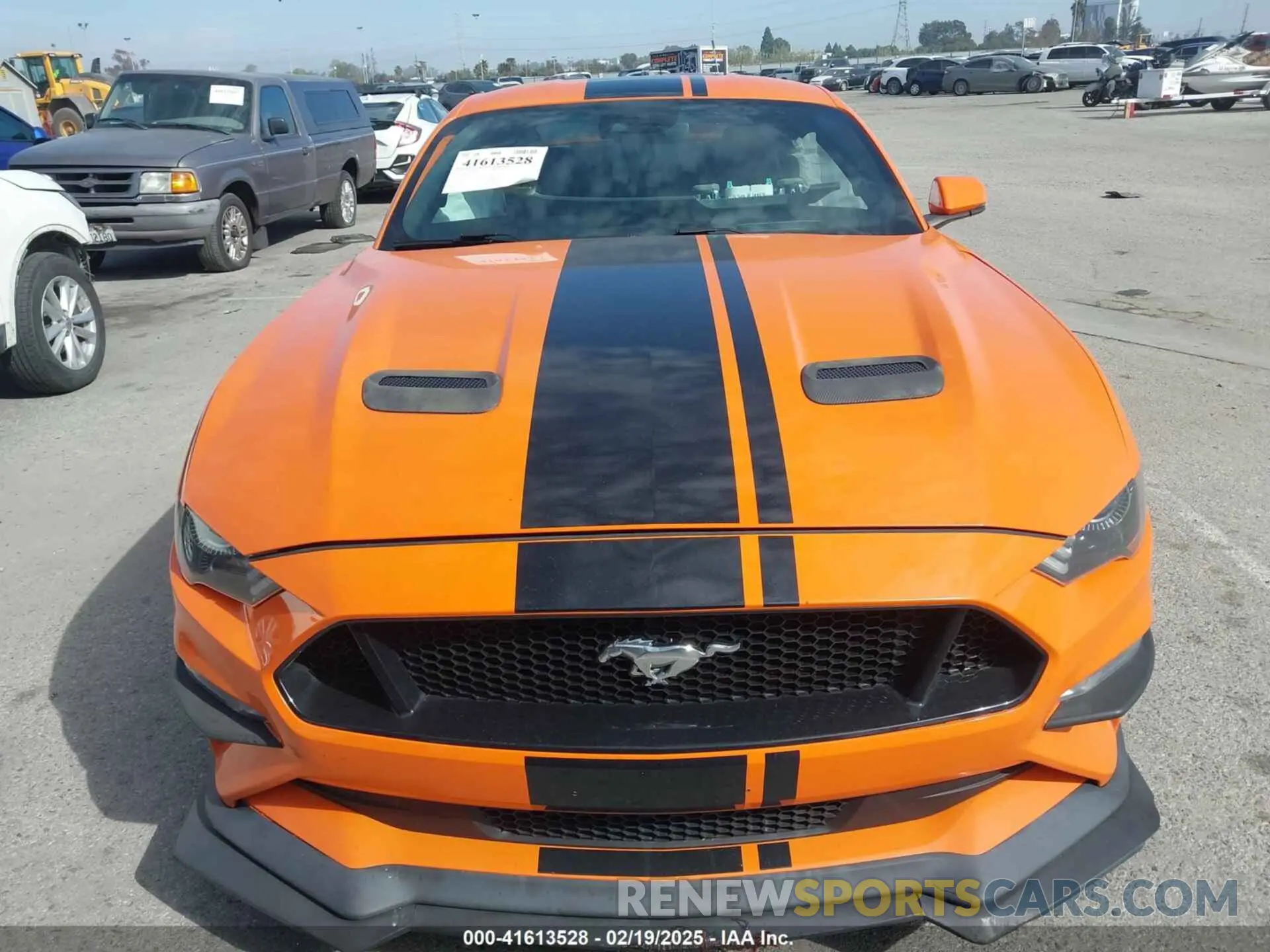 12 Photograph of a damaged car 1FA6P8CF5M5114482 FORD MUSTANG 2021