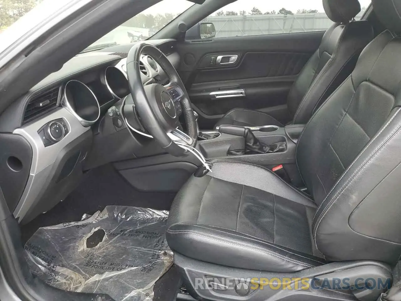 7 Photograph of a damaged car 1FA6P8CF5M5123683 FORD MUSTANG 2021