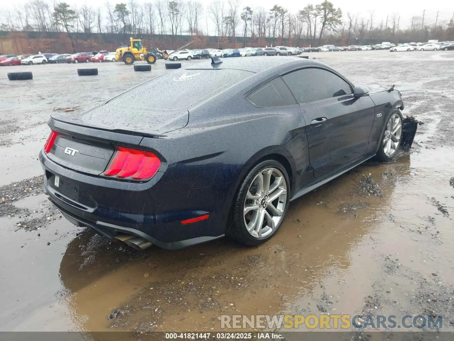 4 Photograph of a damaged car 1FA6P8CF5M5138913 FORD MUSTANG 2021